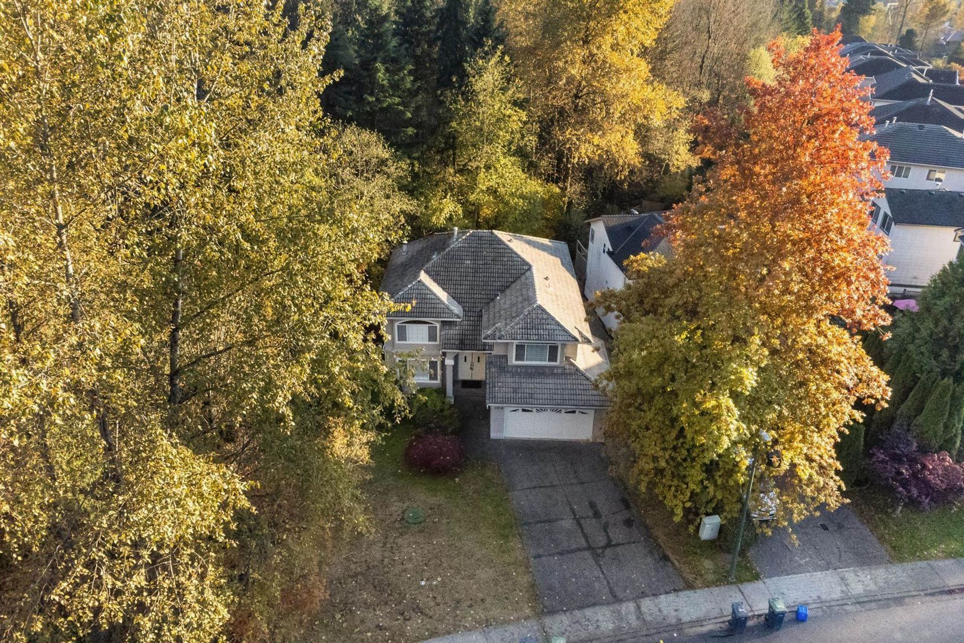 3318-robson-drive-hockaday-coquitlam-02