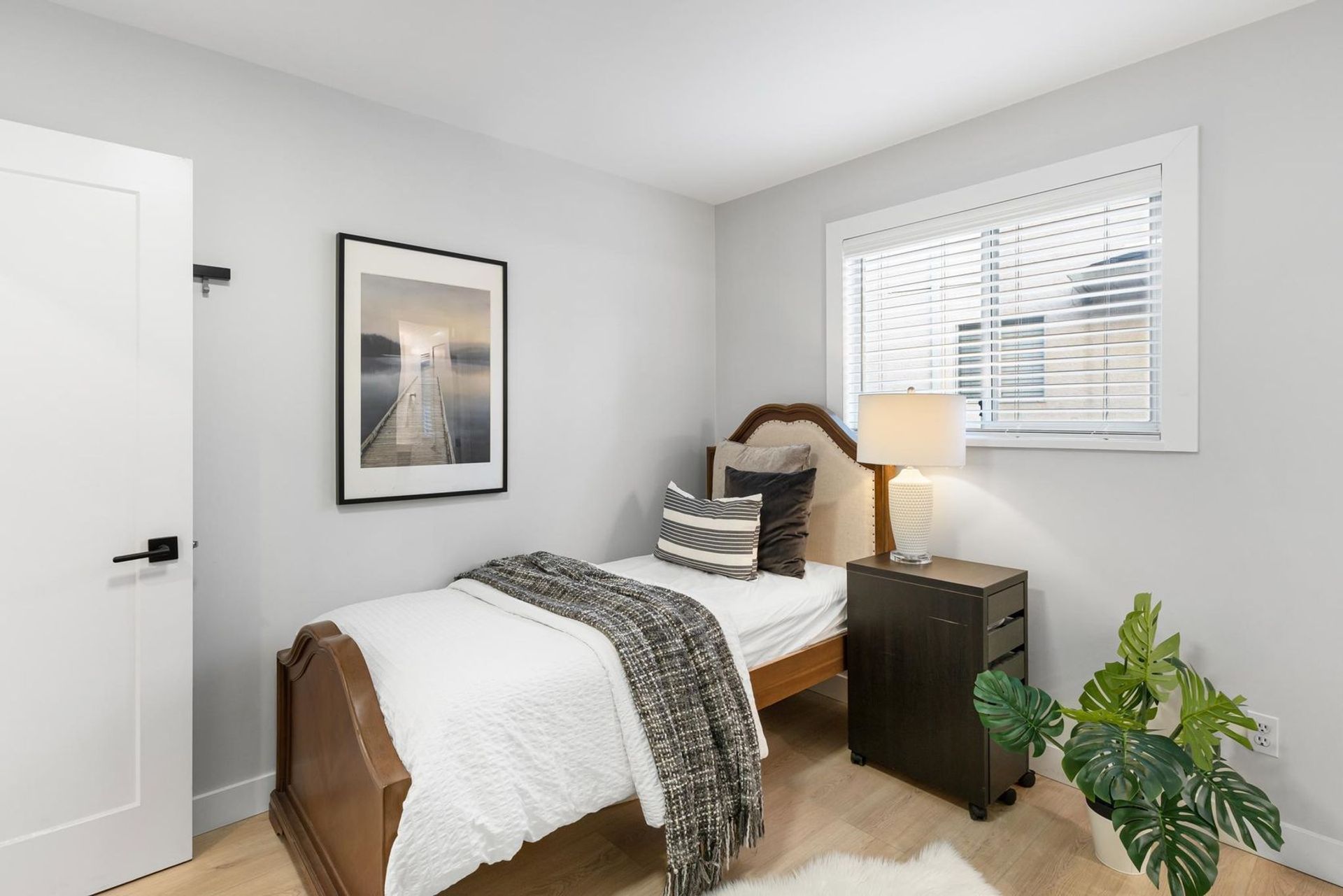 3318-robson-drive-hockaday-coquitlam-26