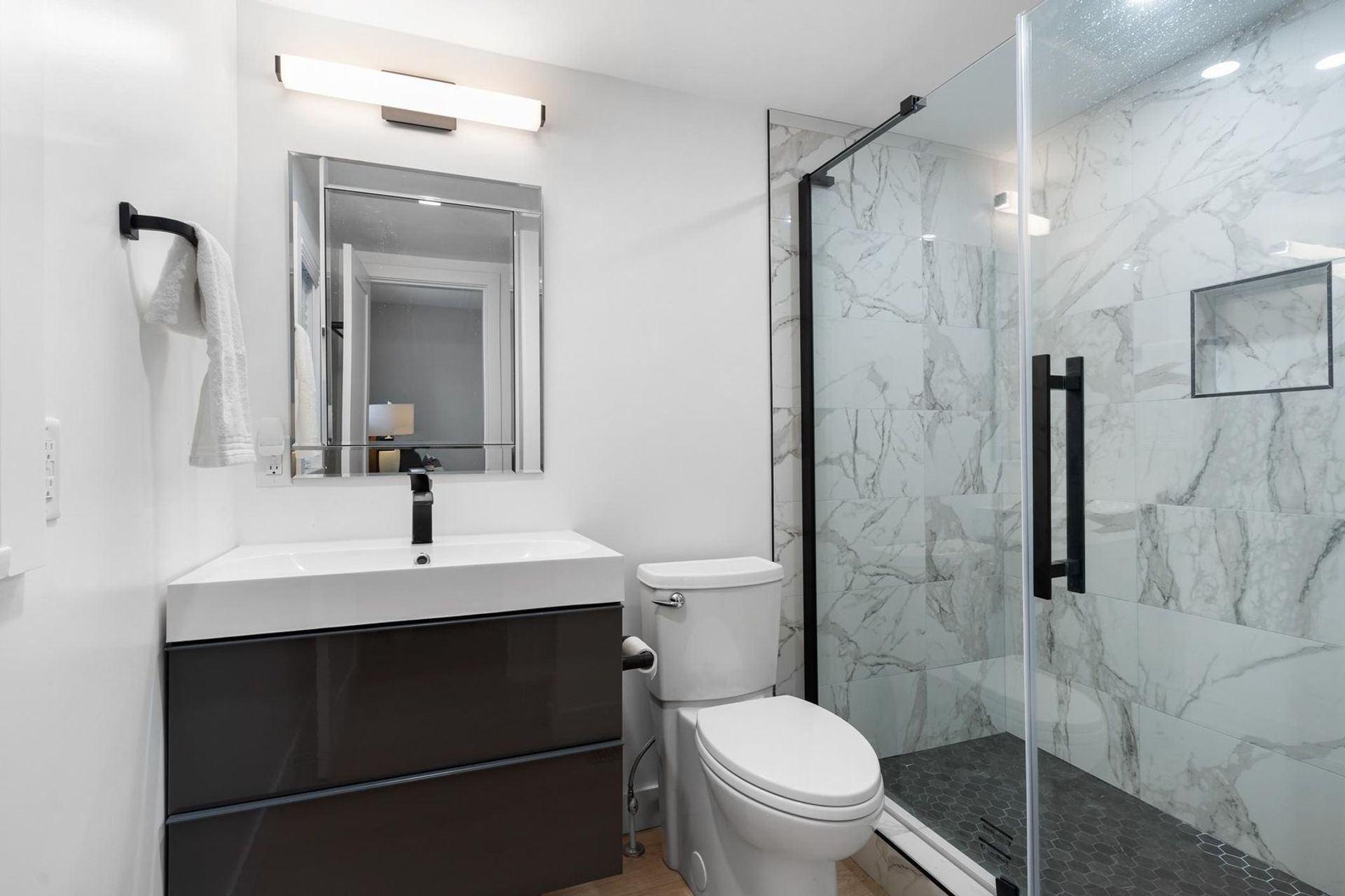 3318-robson-drive-hockaday-coquitlam-27