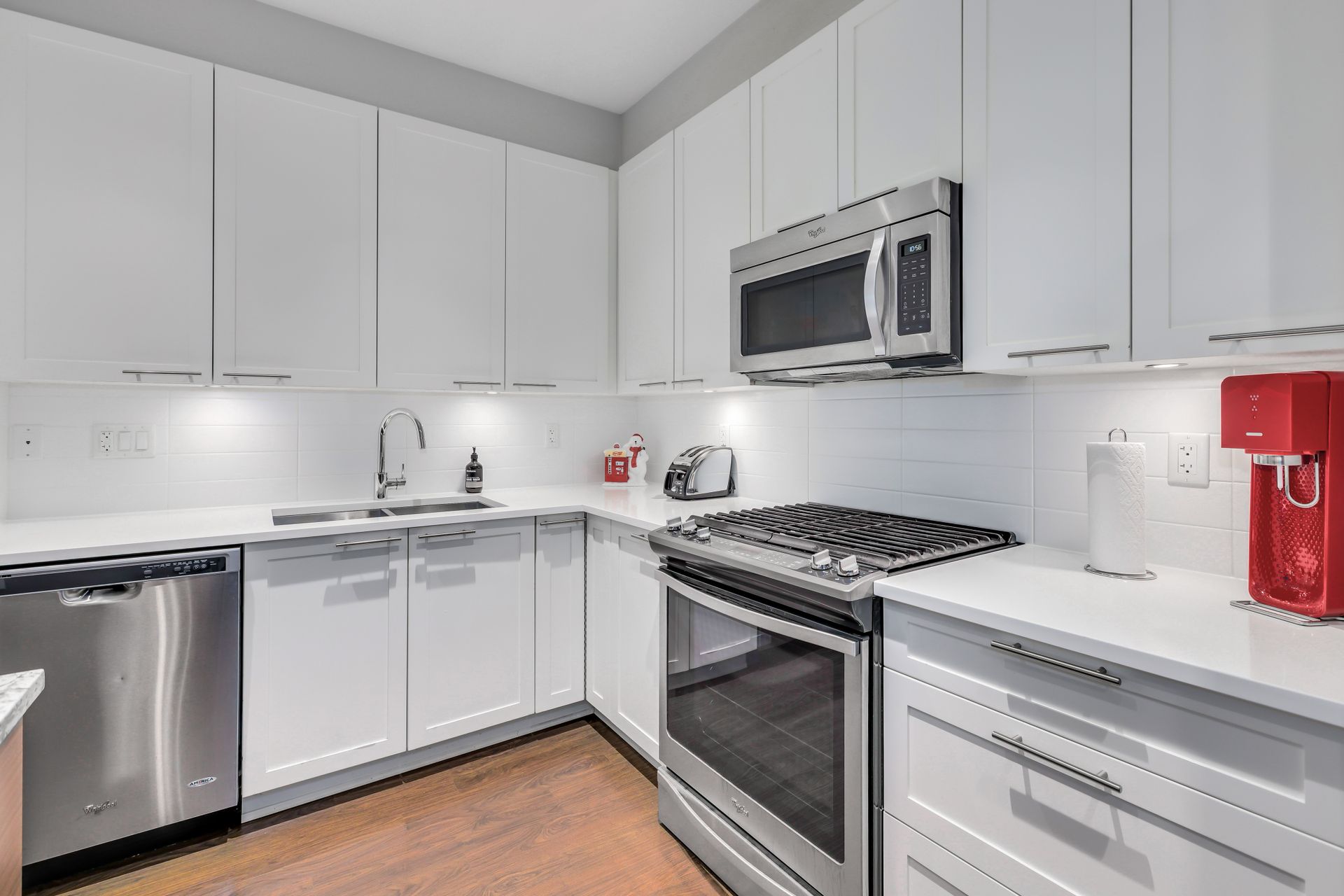 15188 29a Avenue Surrey 03