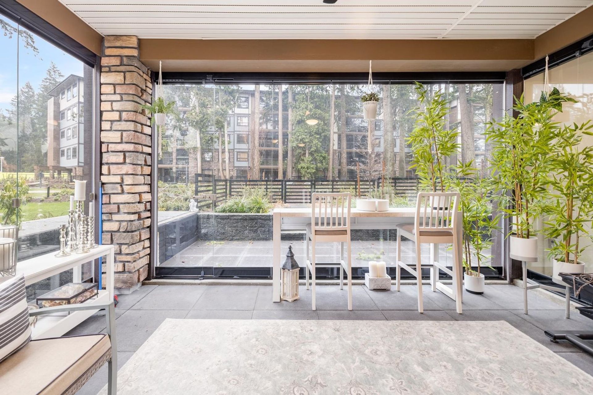 14588-mcdougall-drive-king-george-corridor-south-surrey-white-rock-02