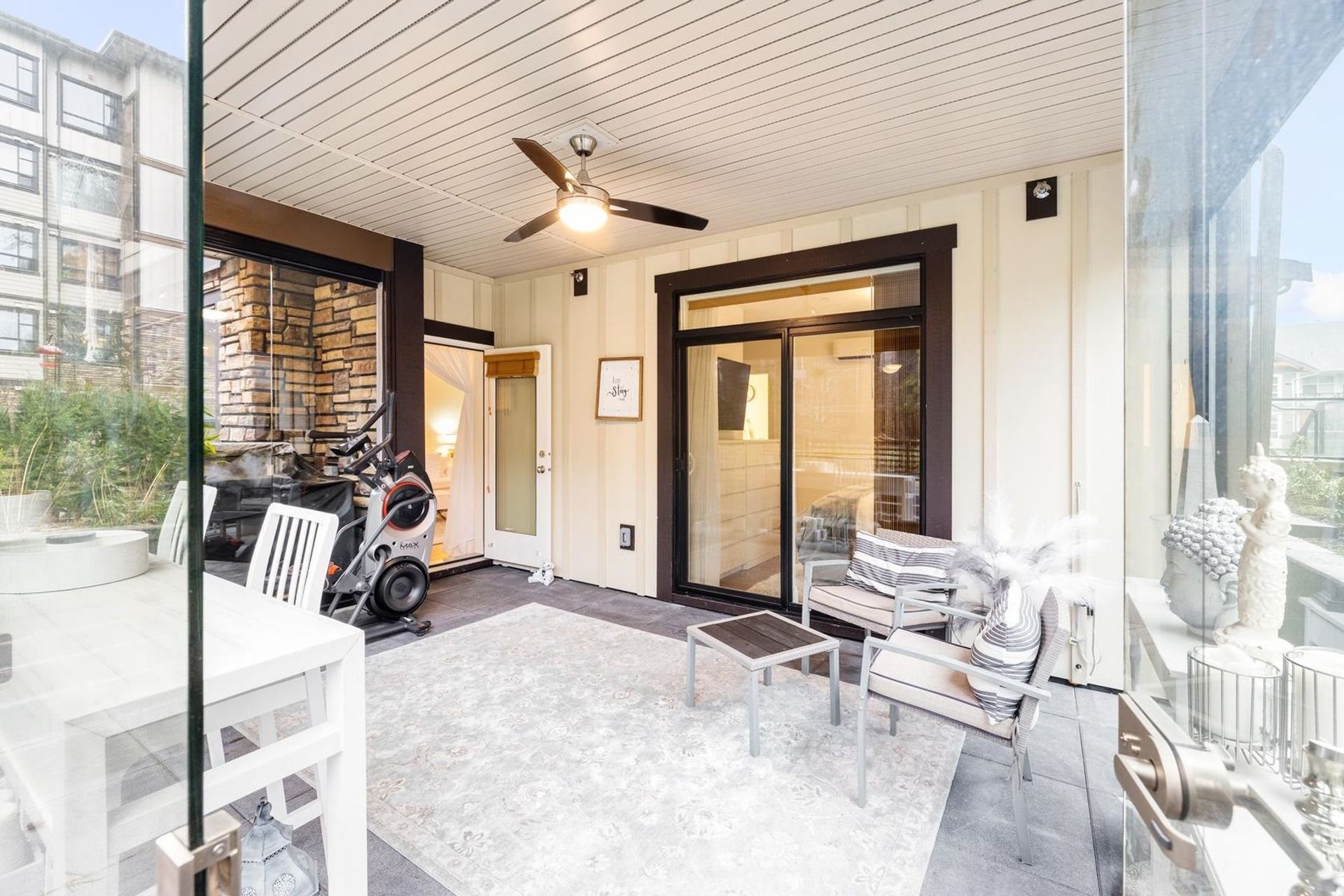 14588-mcdougall-drive-king-george-corridor-south-surrey-white-rock-03