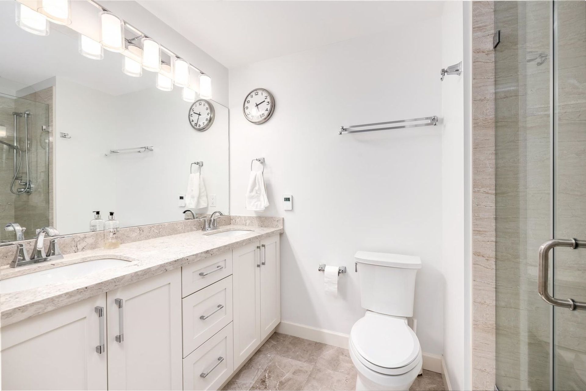 14588-mcdougall-drive-king-george-corridor-south-surrey-white-rock-15