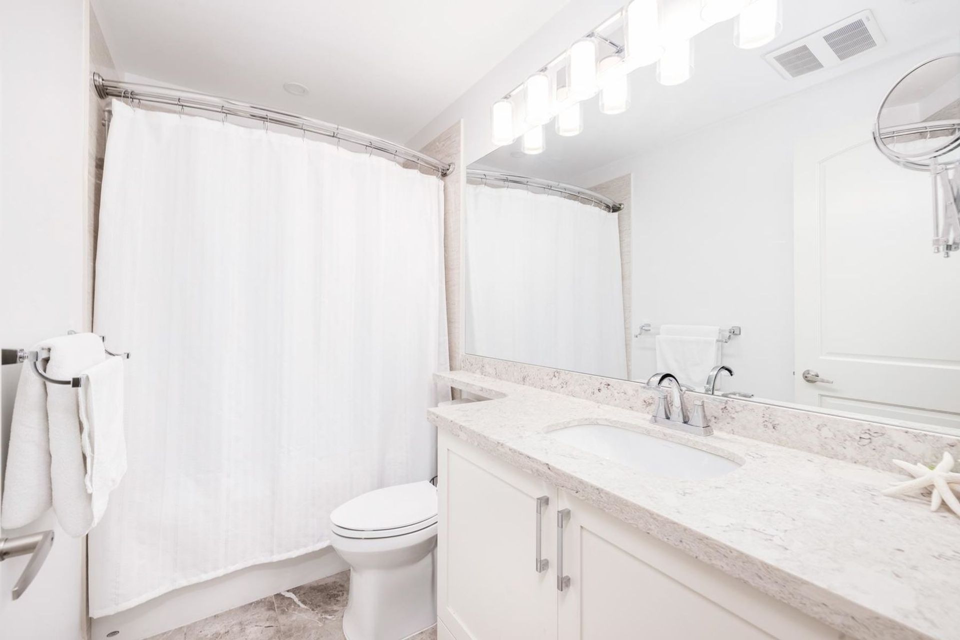 14588-mcdougall-drive-king-george-corridor-south-surrey-white-rock-16