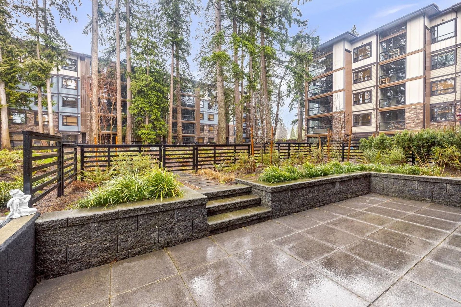 14588-mcdougall-drive-king-george-corridor-south-surrey-white-rock-23