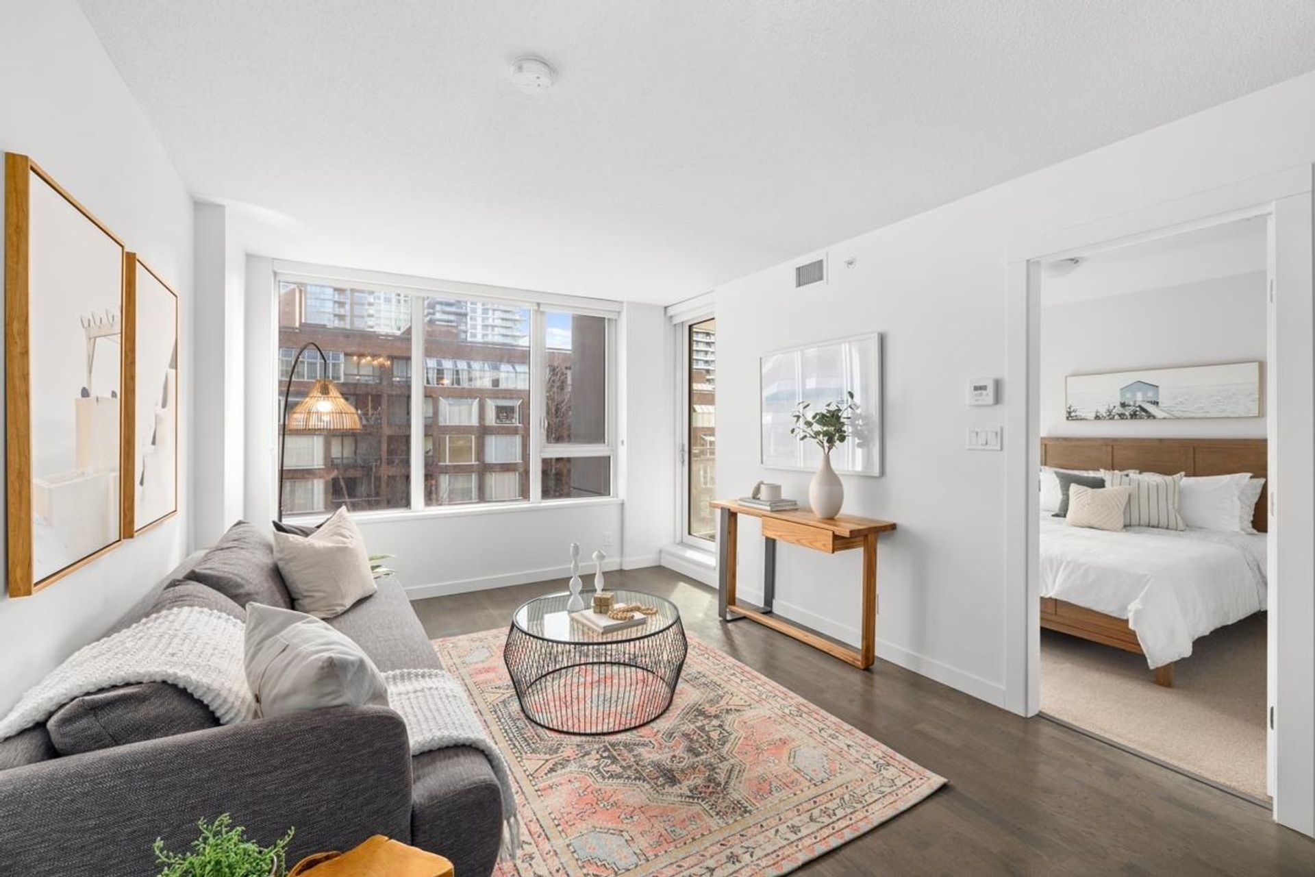 1009-harwood-street-west-end-vw-vancouver-west-02