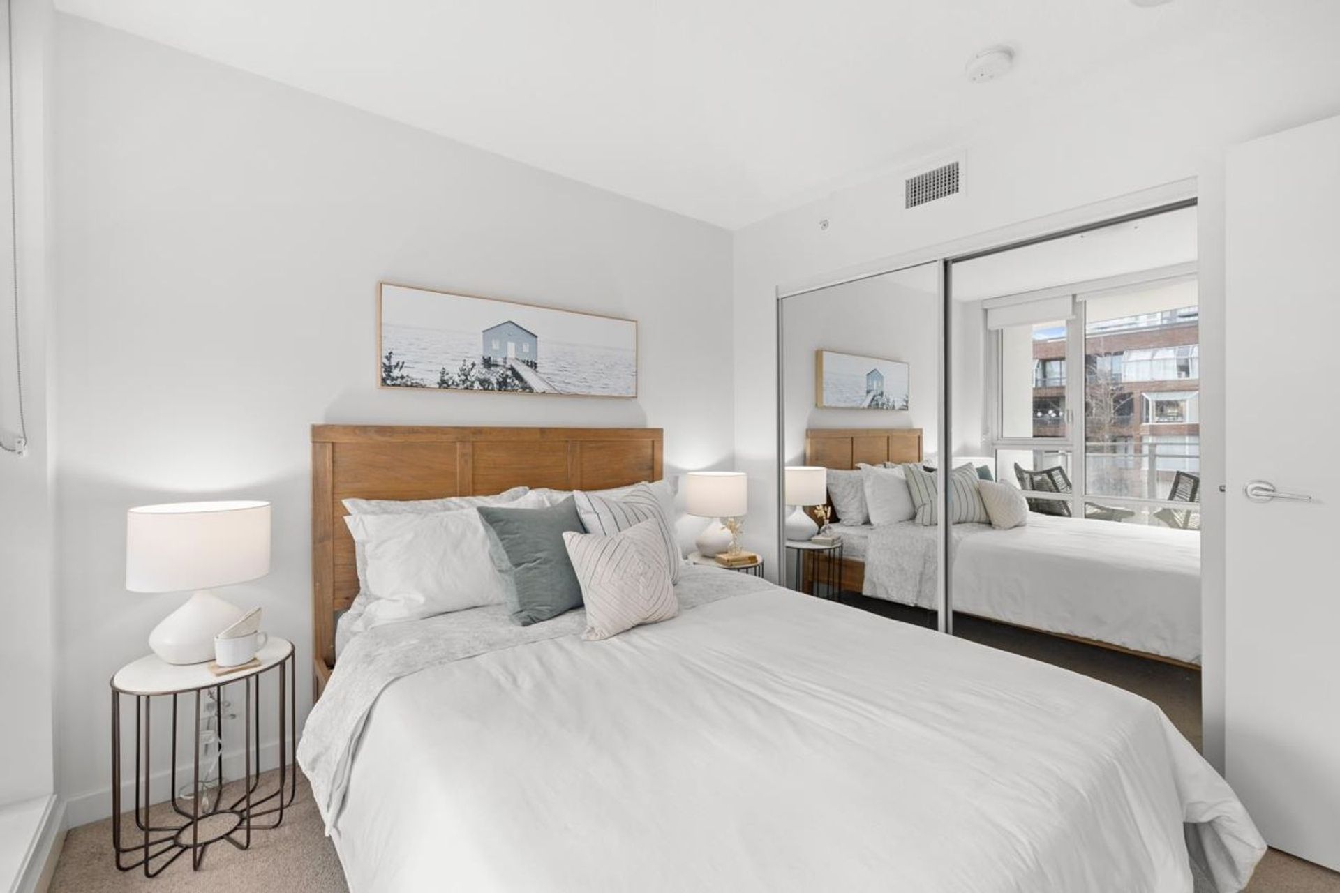 1009-harwood-street-west-end-vw-vancouver-west-12