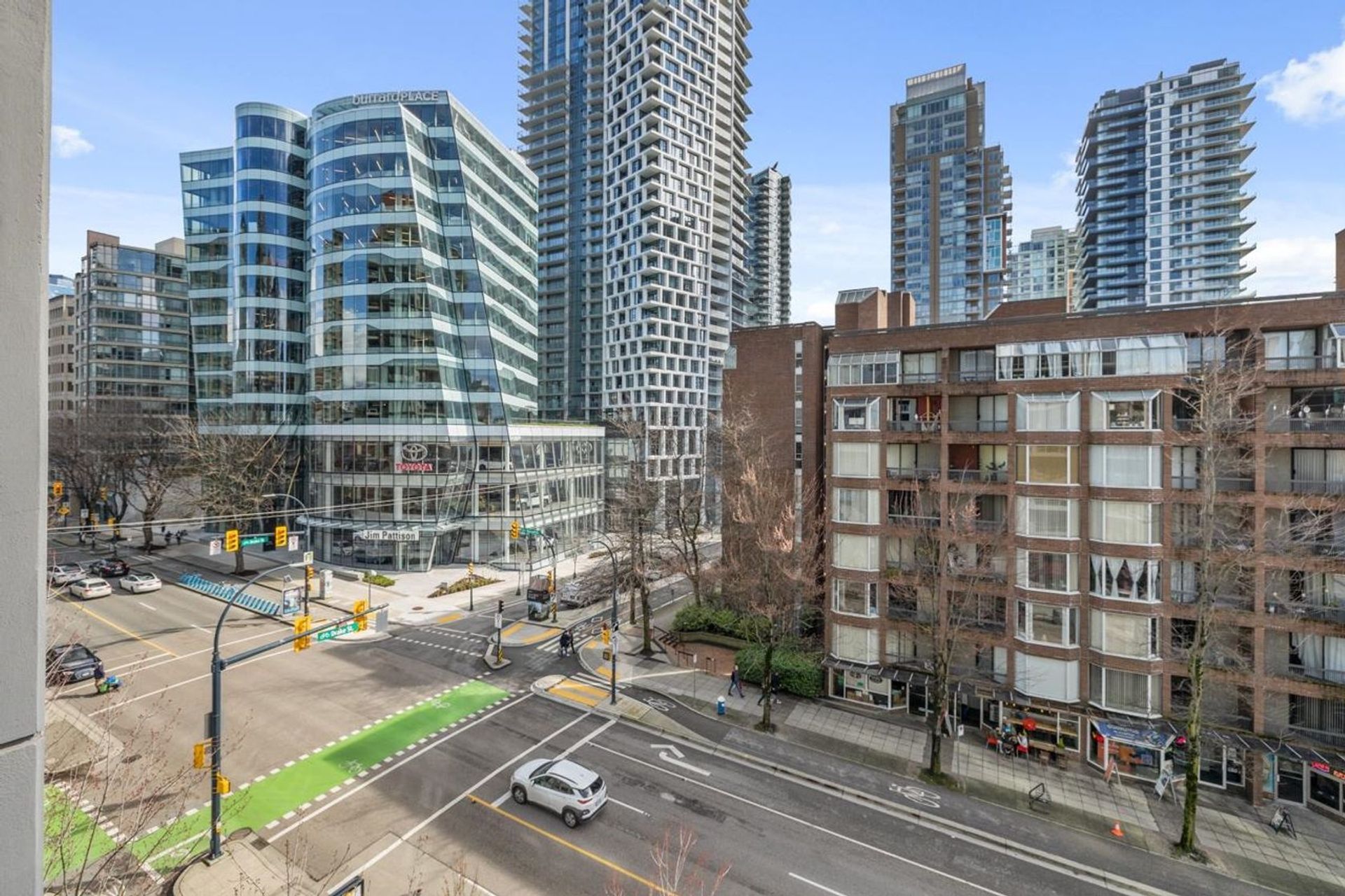 1009-harwood-street-west-end-vw-vancouver-west-16