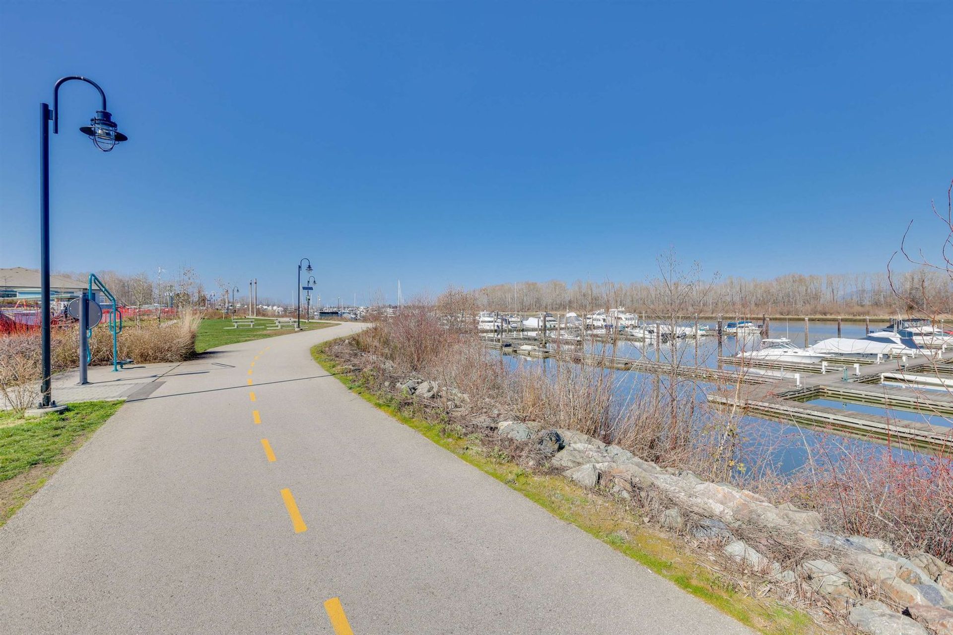 5535-admiral-way-neilsen-grove-ladner-23