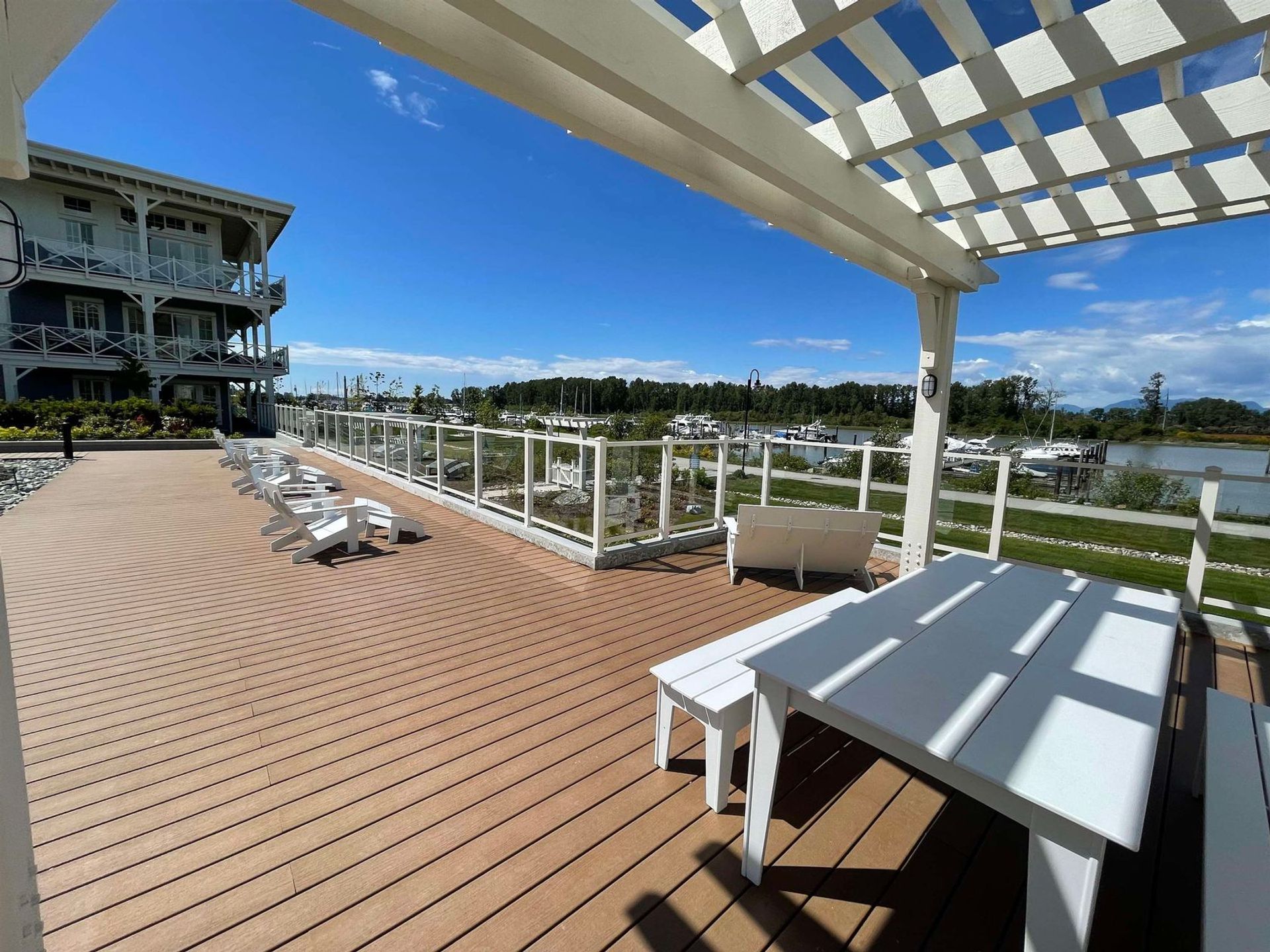 5535-admiral-way-neilsen-grove-ladner-26