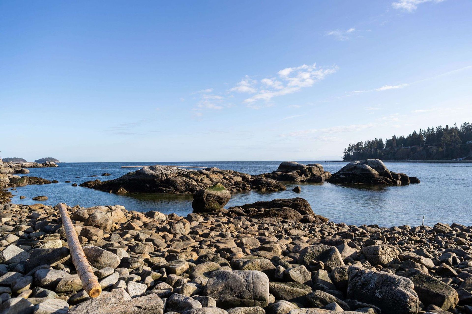 7699-cove-beach-lane-halfmn-bay-secret-cv-redroofs-sunshine-coast-08