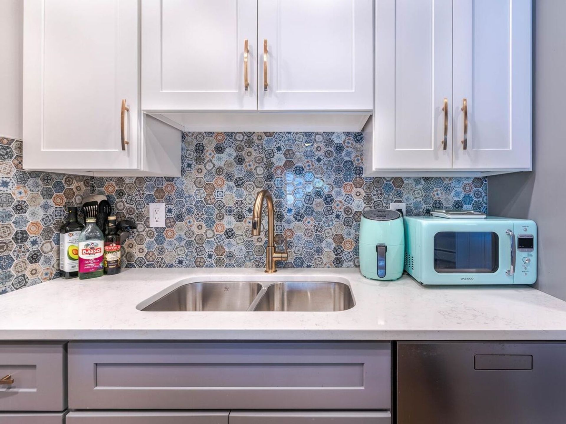 1655-nelson-street-west-end-vw-vancouver-west-10