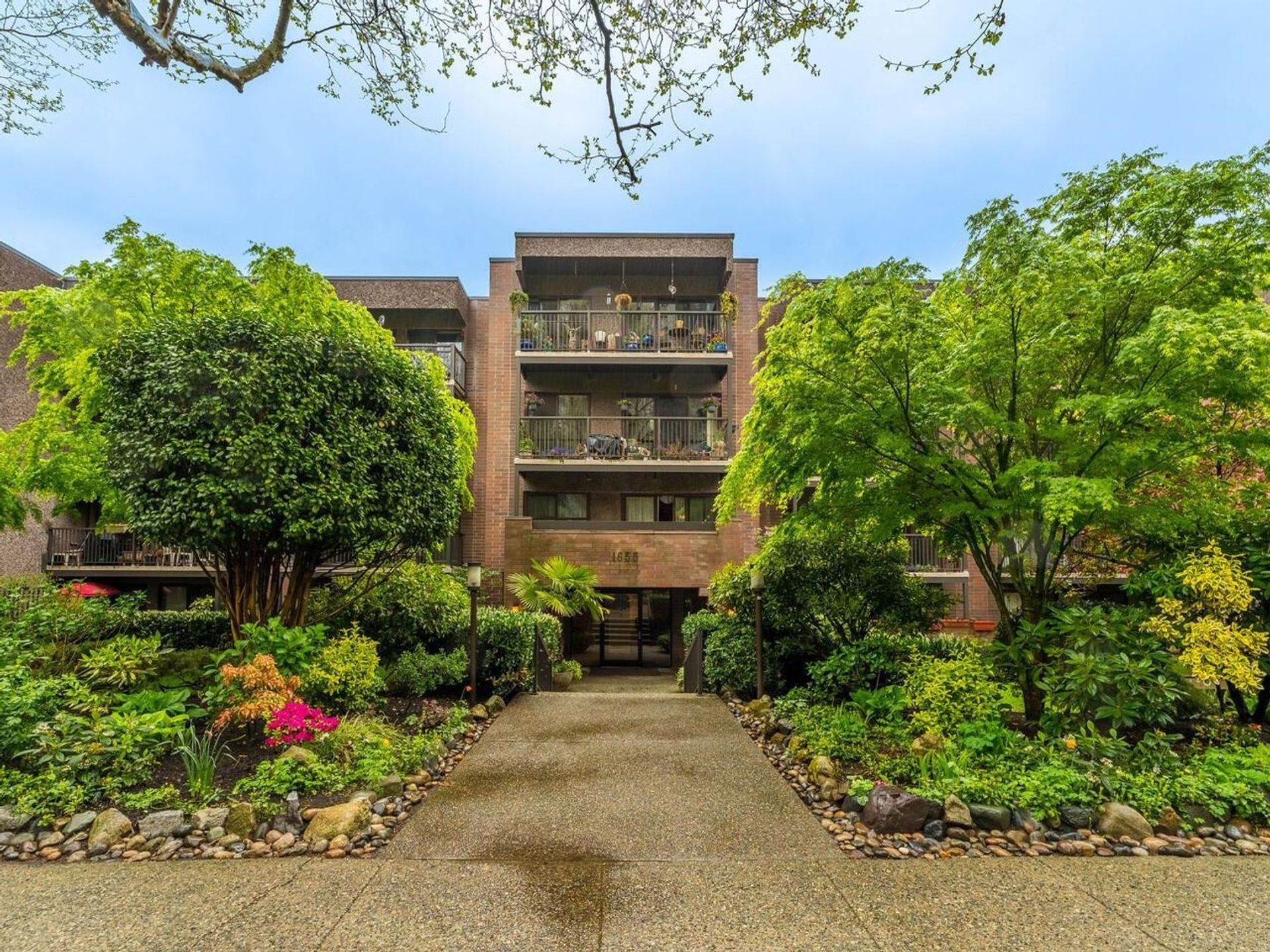 1655-nelson-street-west-end-vw-vancouver-west-23