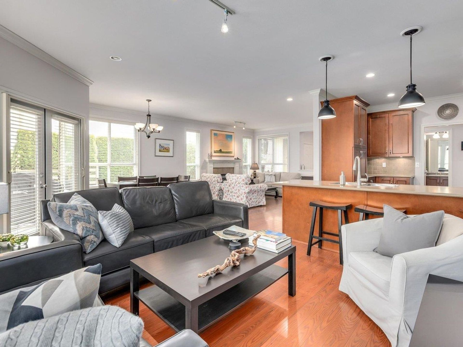 6105-river-road-east-delta-ladner-16