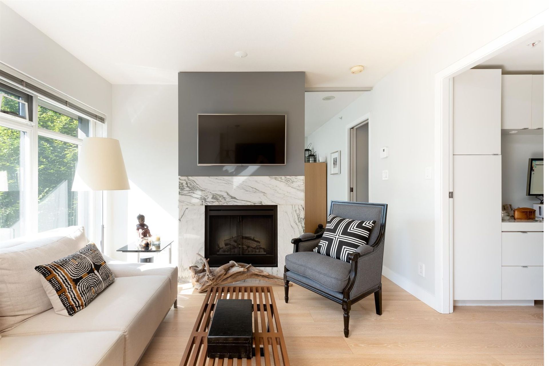 1055-homer-street-yaletown-vancouver-west-07