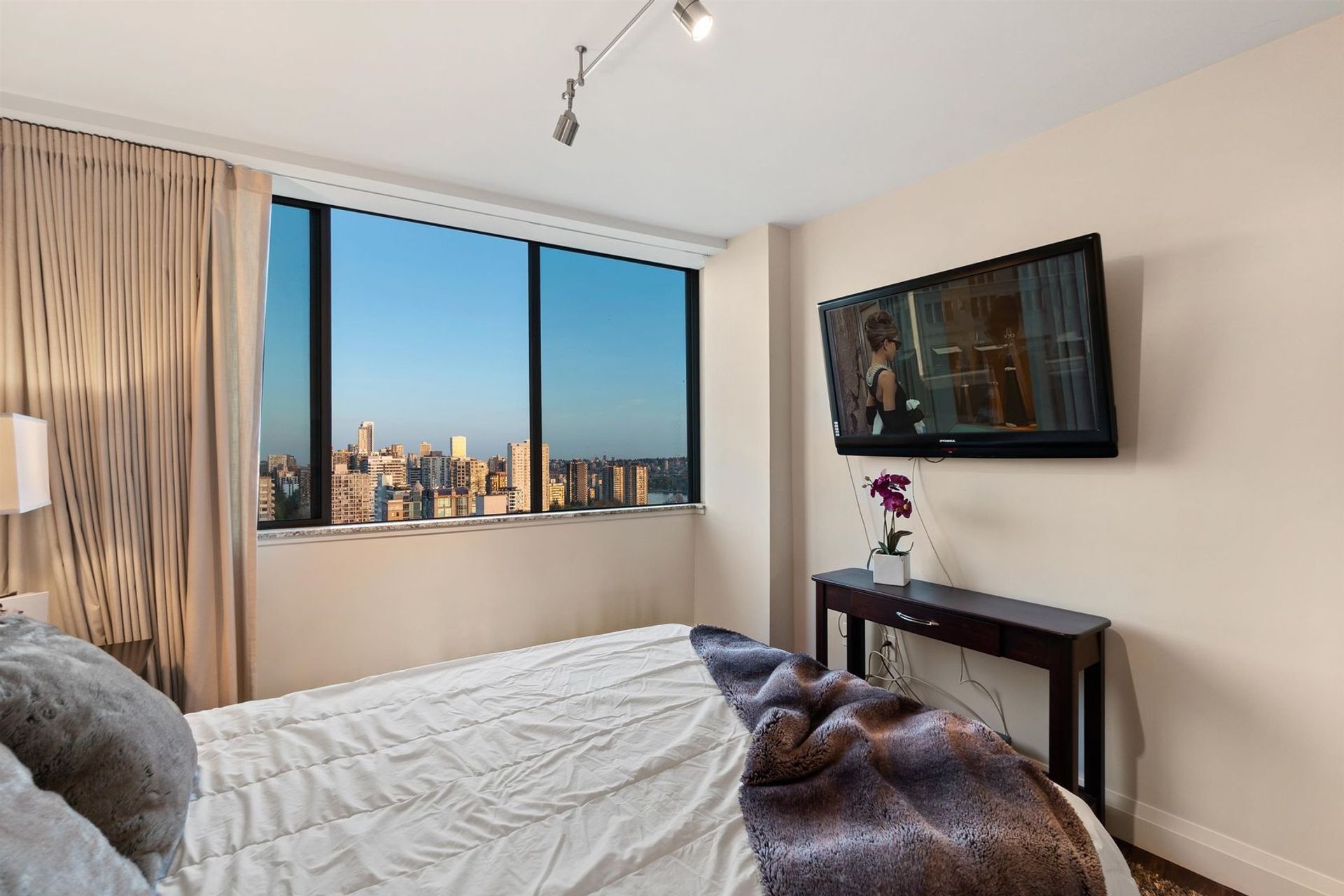 2055-pendrell-street-west-end-vw-vancouver-west-24