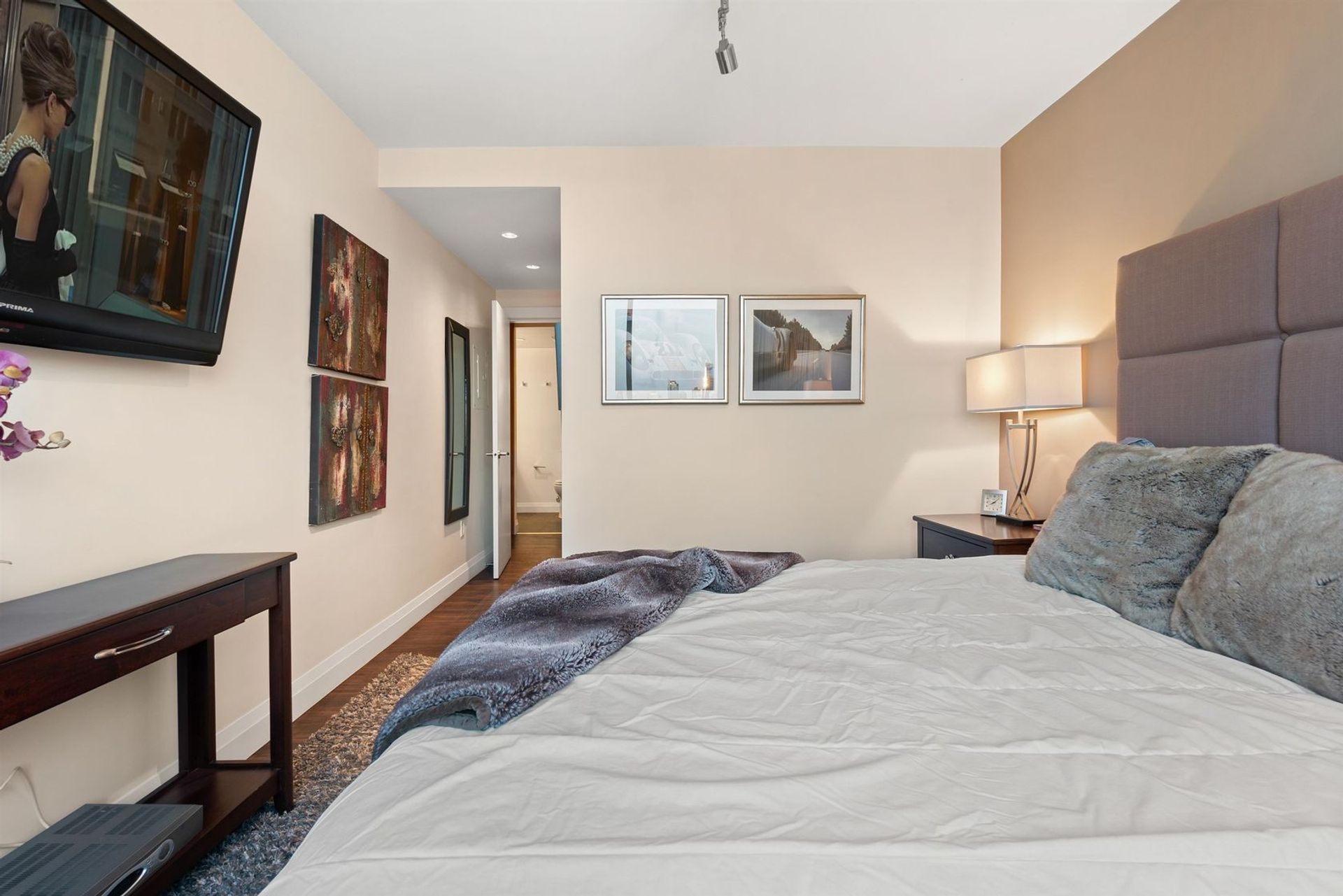 2055-pendrell-street-west-end-vw-vancouver-west-26