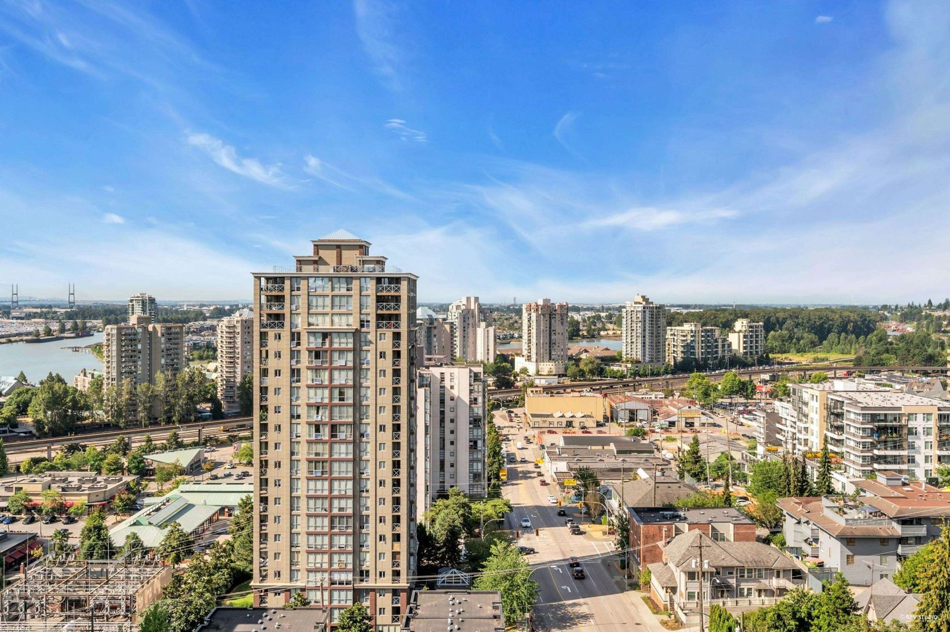 814-royal-avenue-downtown-nw-new-westminster-25
