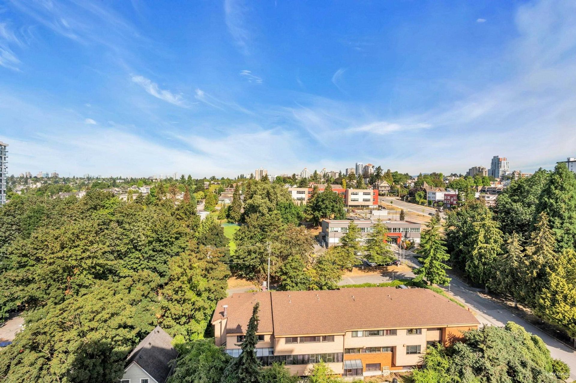 814-royal-avenue-downtown-nw-new-westminster-26