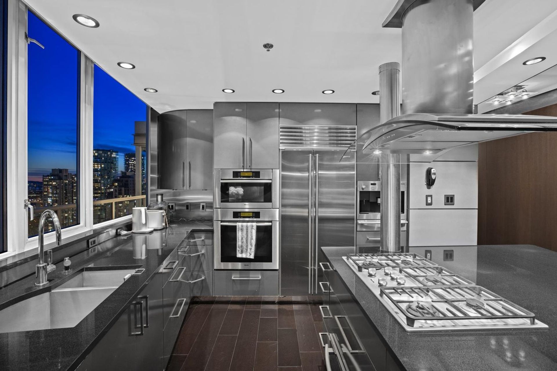 1201-marinaside-crescent-yaletown-vancouver-west-15