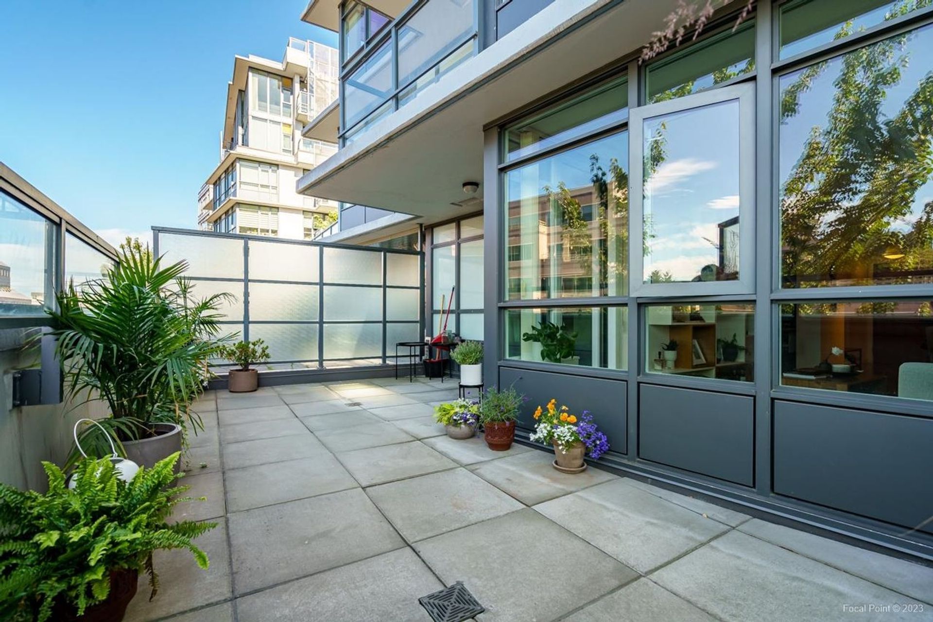 2080-w-broadway-kitsilano-vancouver-west-14
