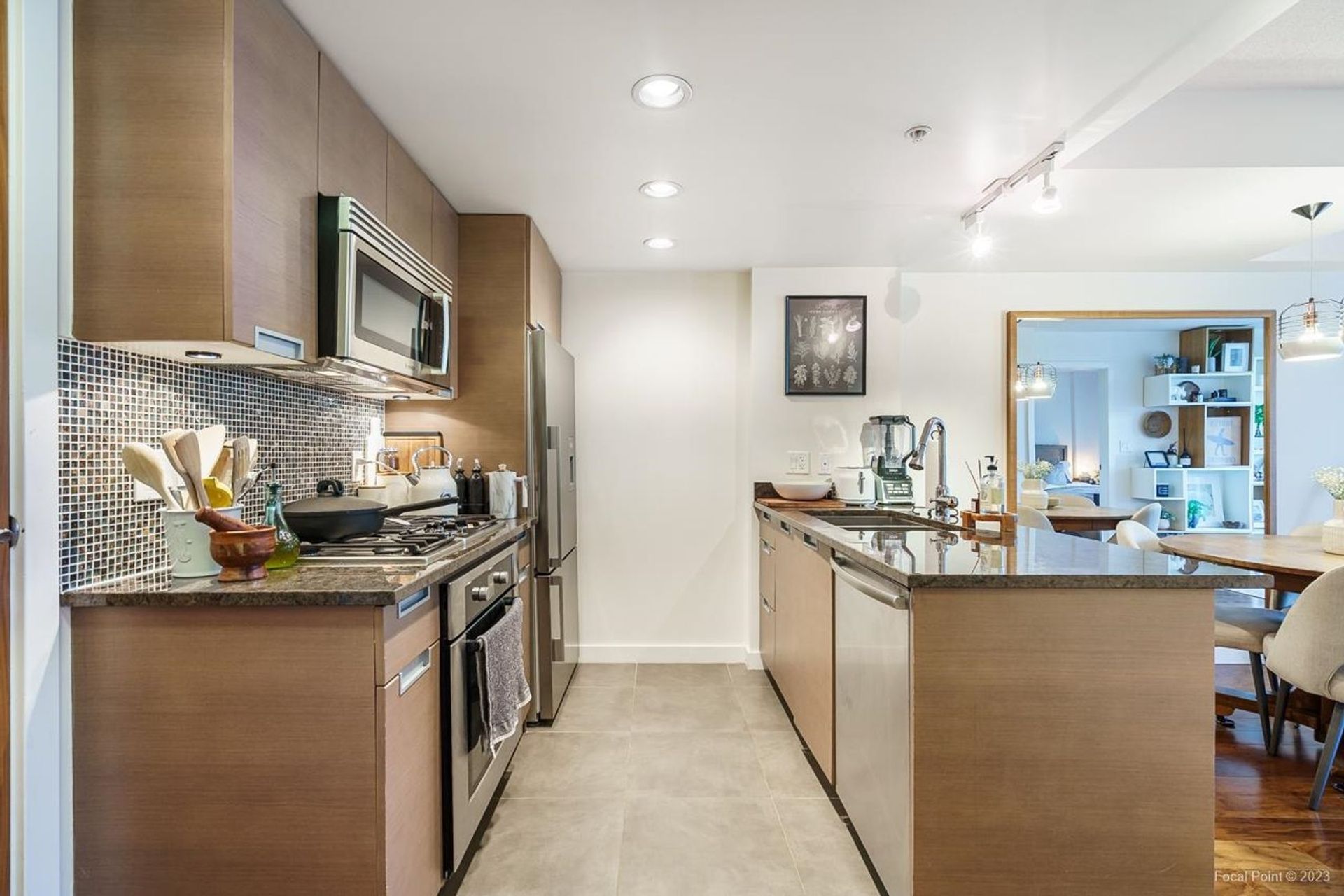 2080-w-broadway-kitsilano-vancouver-west-19