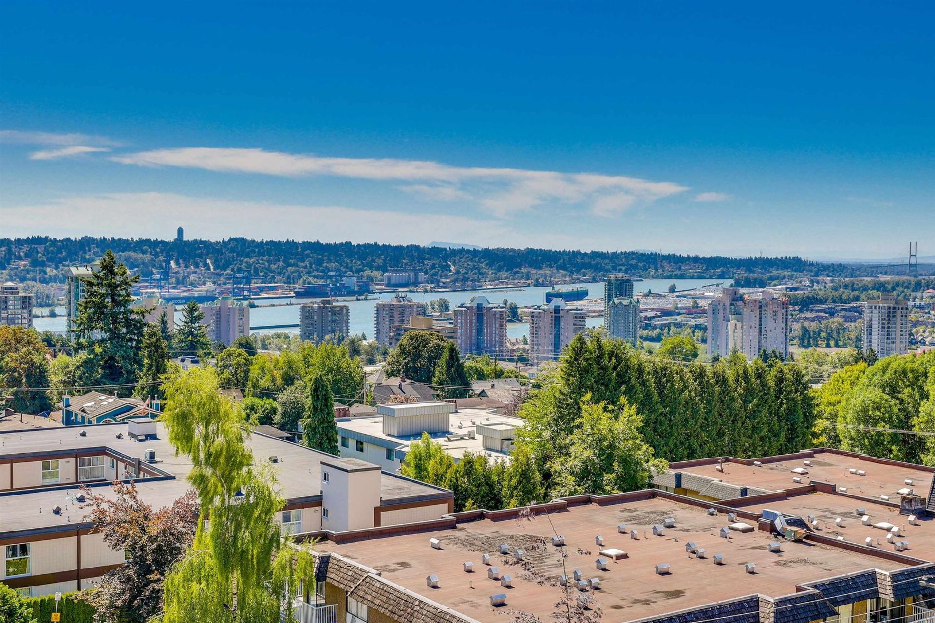 809-fourth-avenue-uptown-nw-new-westminster-03