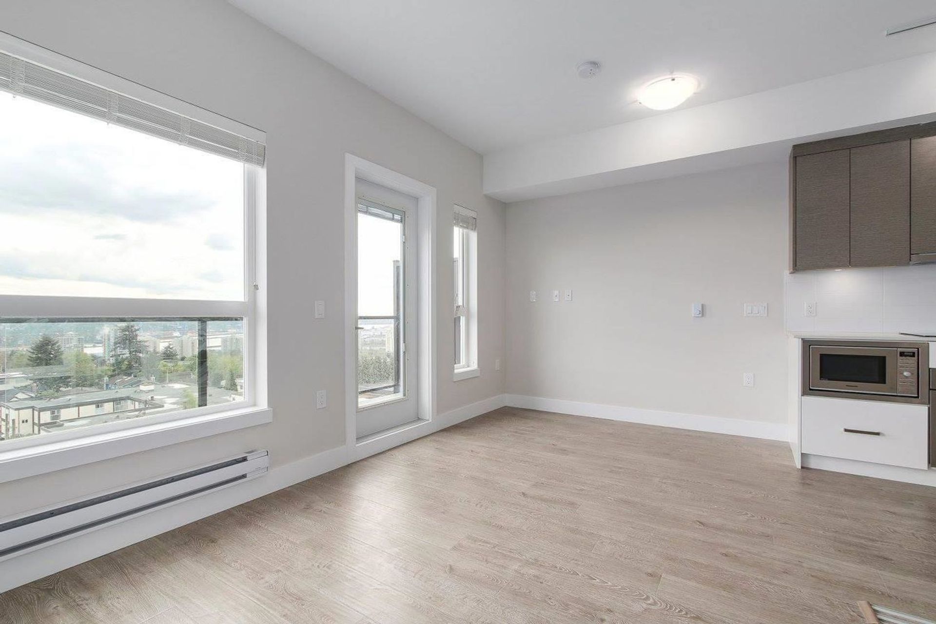 809-fourth-avenue-uptown-nw-new-westminster-09