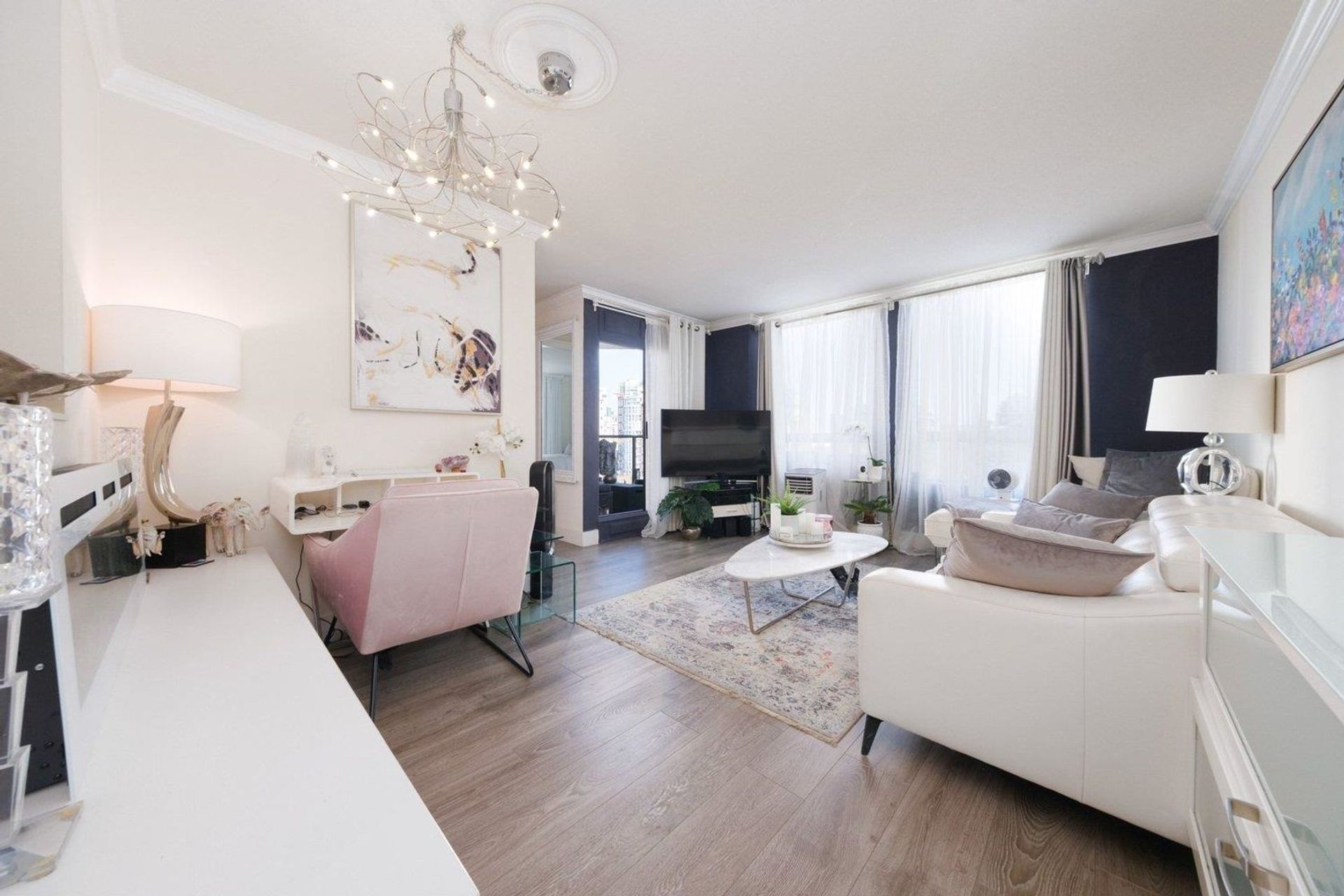 811-helmcken-street-downtown-vw-vancouver-west-02