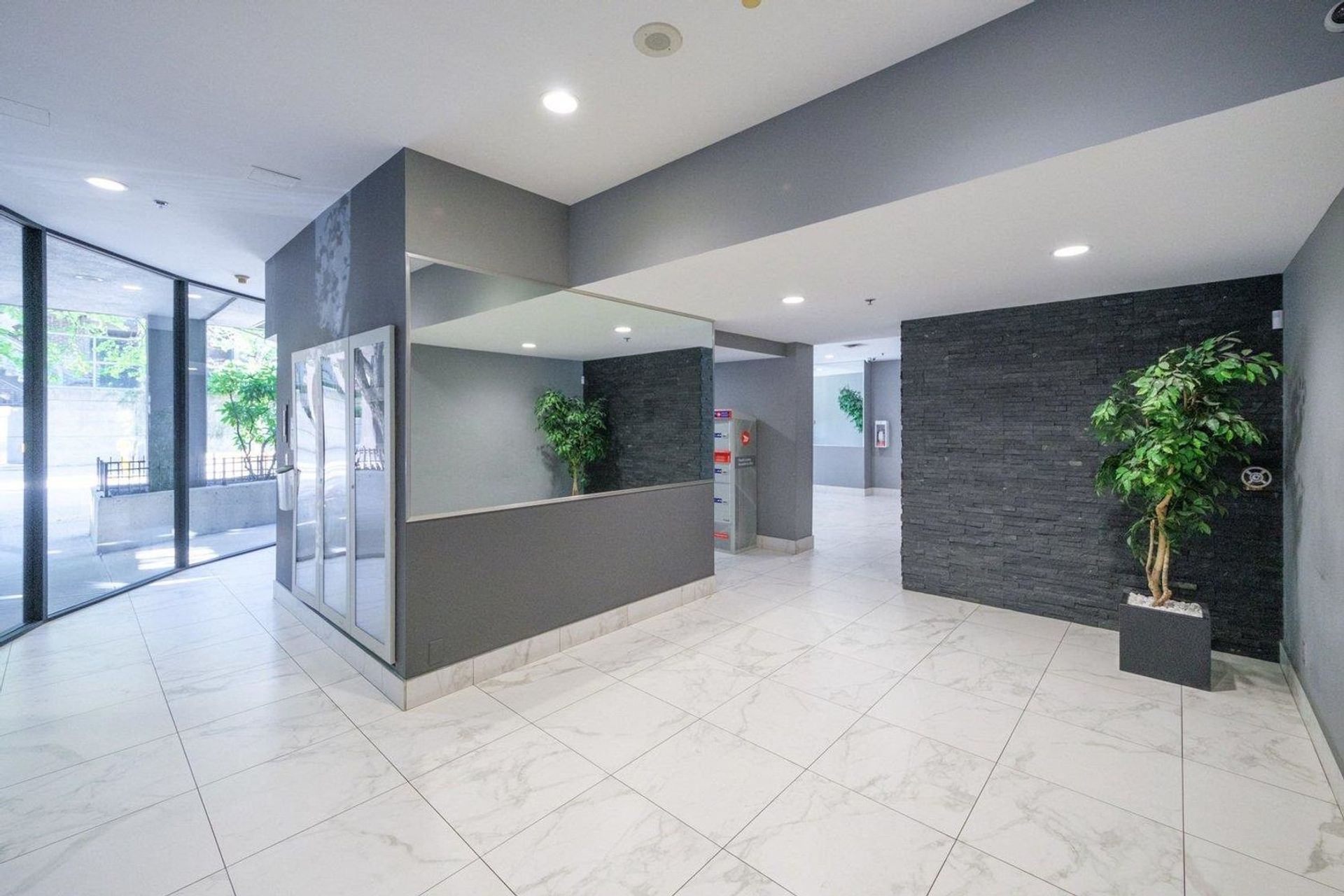 811-helmcken-street-downtown-vw-vancouver-west-12