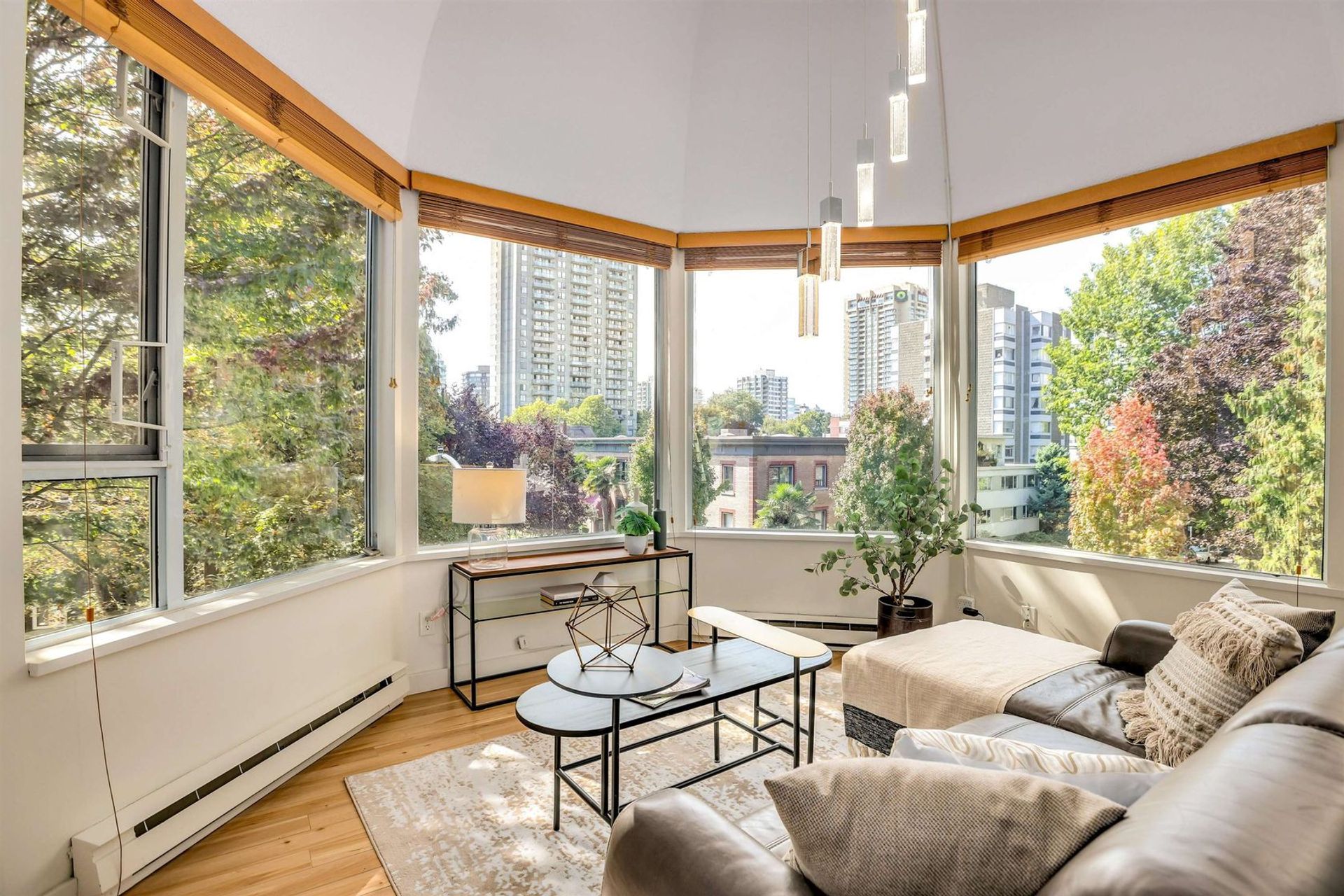 1595-barclay-street-west-end-vw-vancouver-west-01