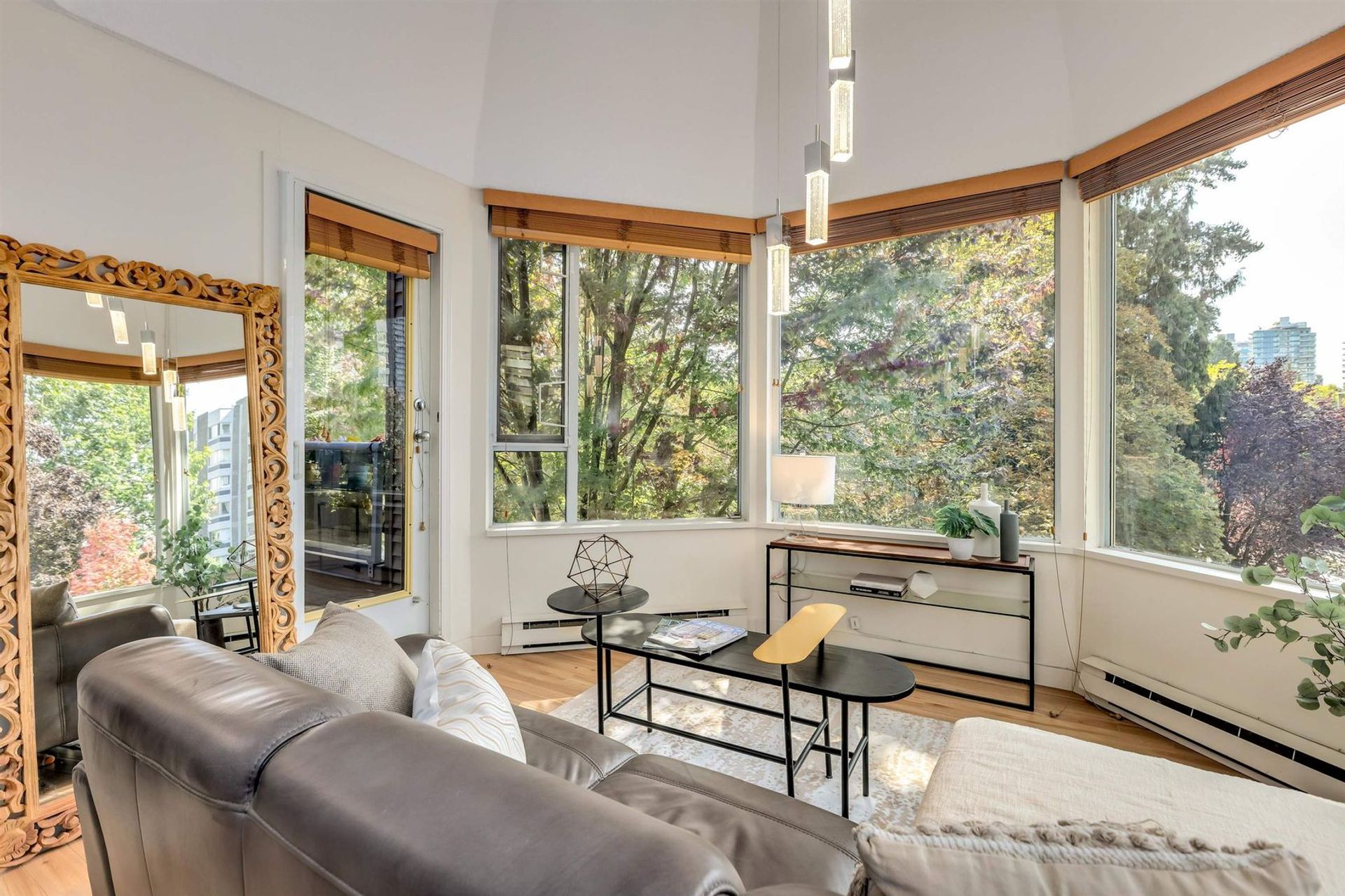 1595-barclay-street-west-end-vw-vancouver-west-04