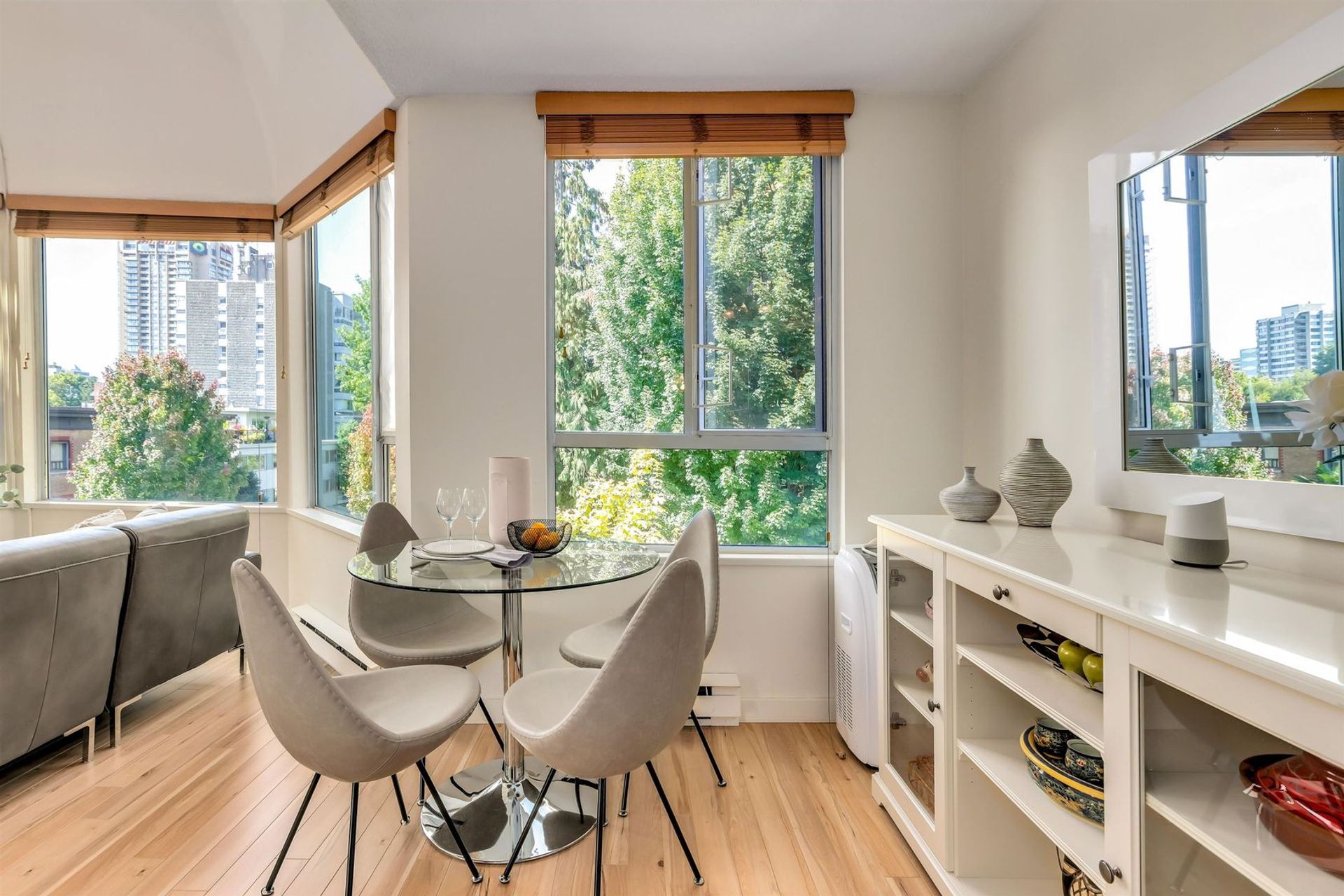 1595-barclay-street-west-end-vw-vancouver-west-07