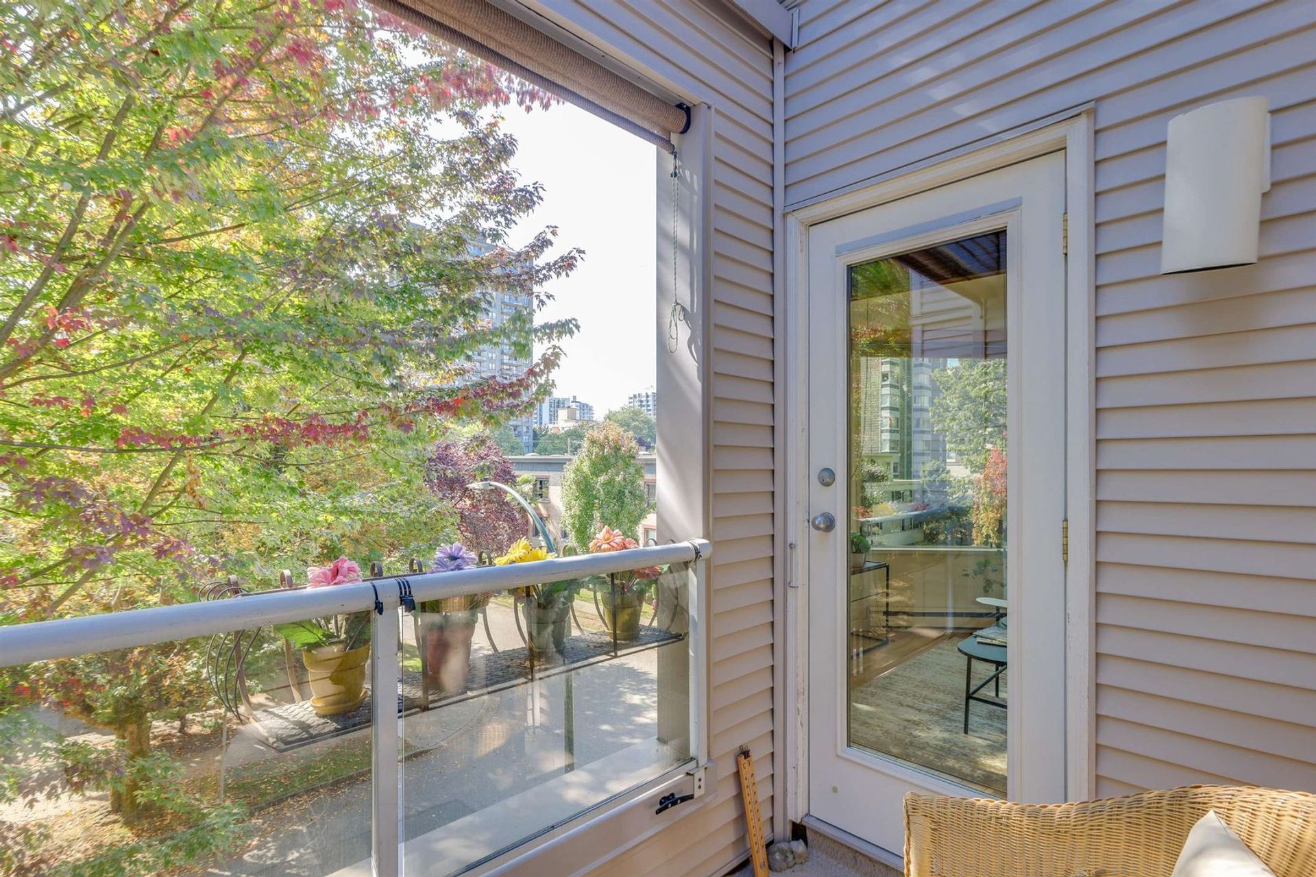 1595-barclay-street-west-end-vw-vancouver-west-19