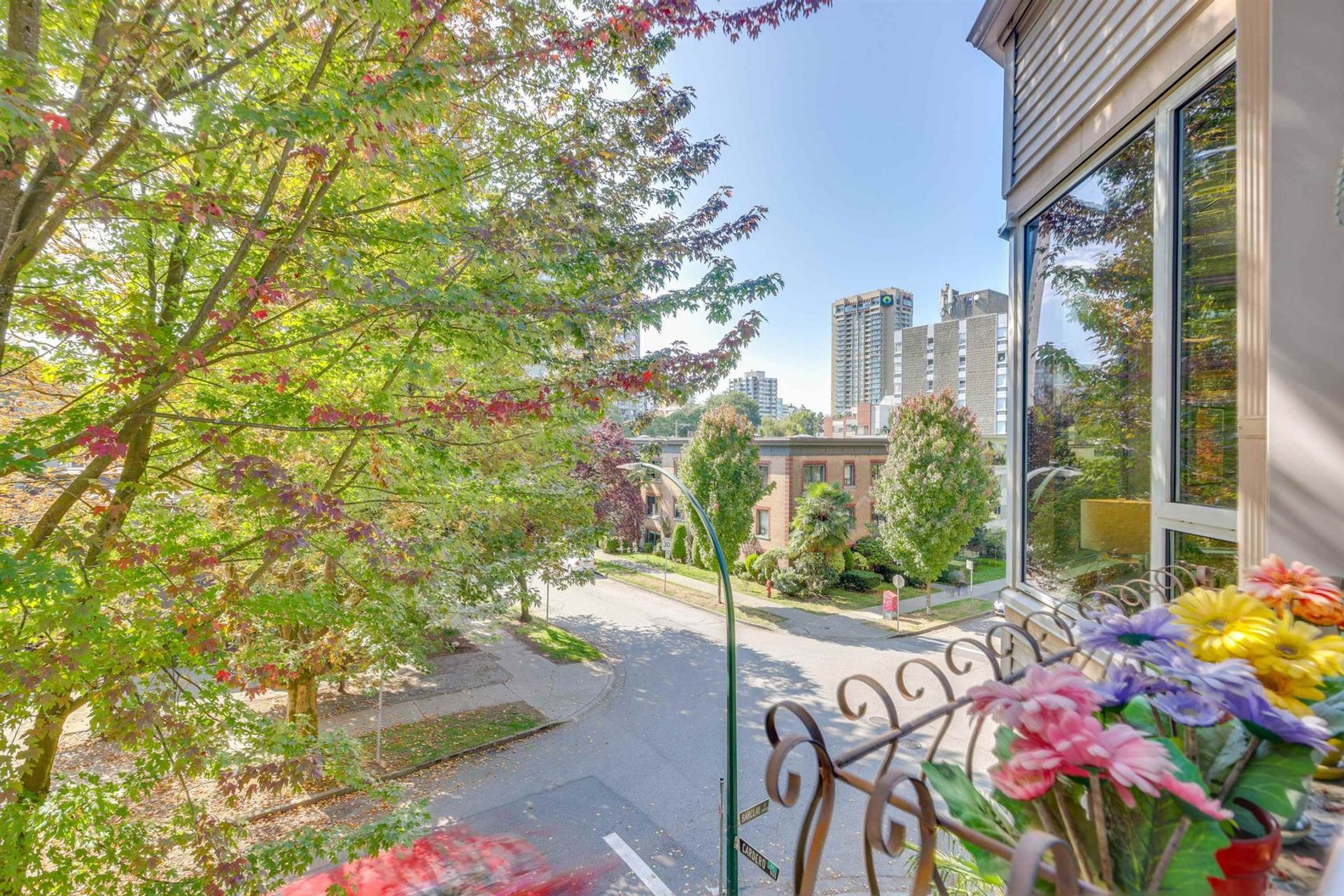 1595-barclay-street-west-end-vw-vancouver-west-21