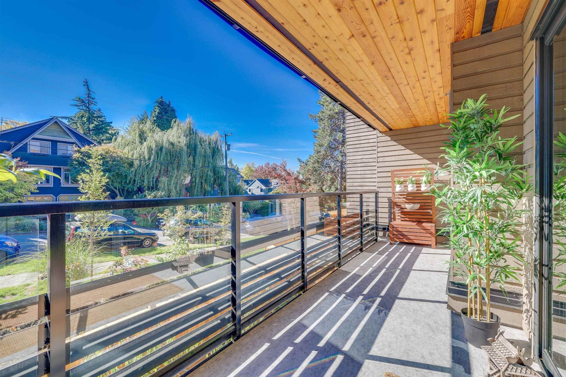 1549-kitchener-street-grandview-woodland-vancouver-east-06