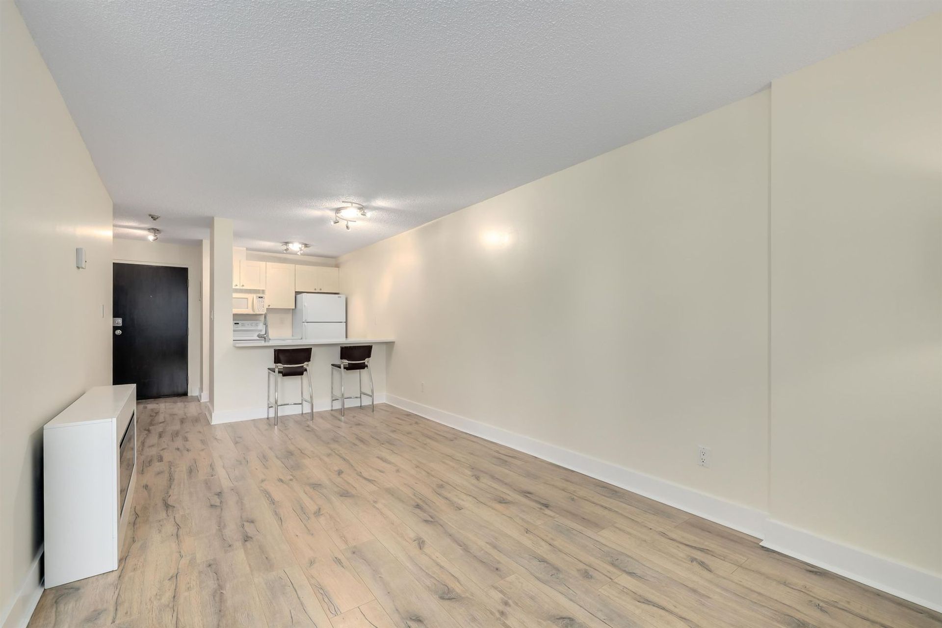 1040-pacific-street-west-end-vw-vancouver-west-10