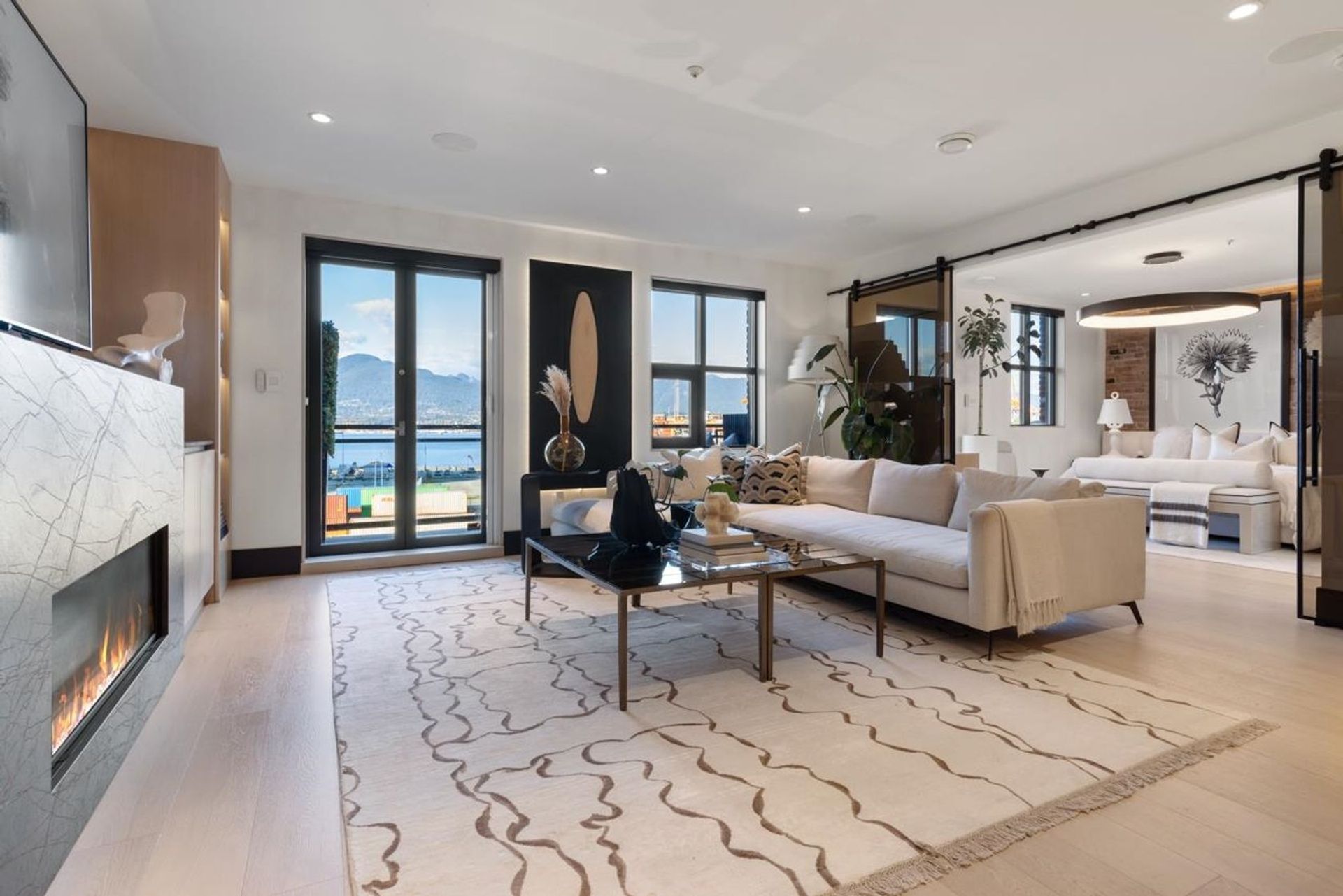 141-water-street-downtown-vw-vancouver-west-14