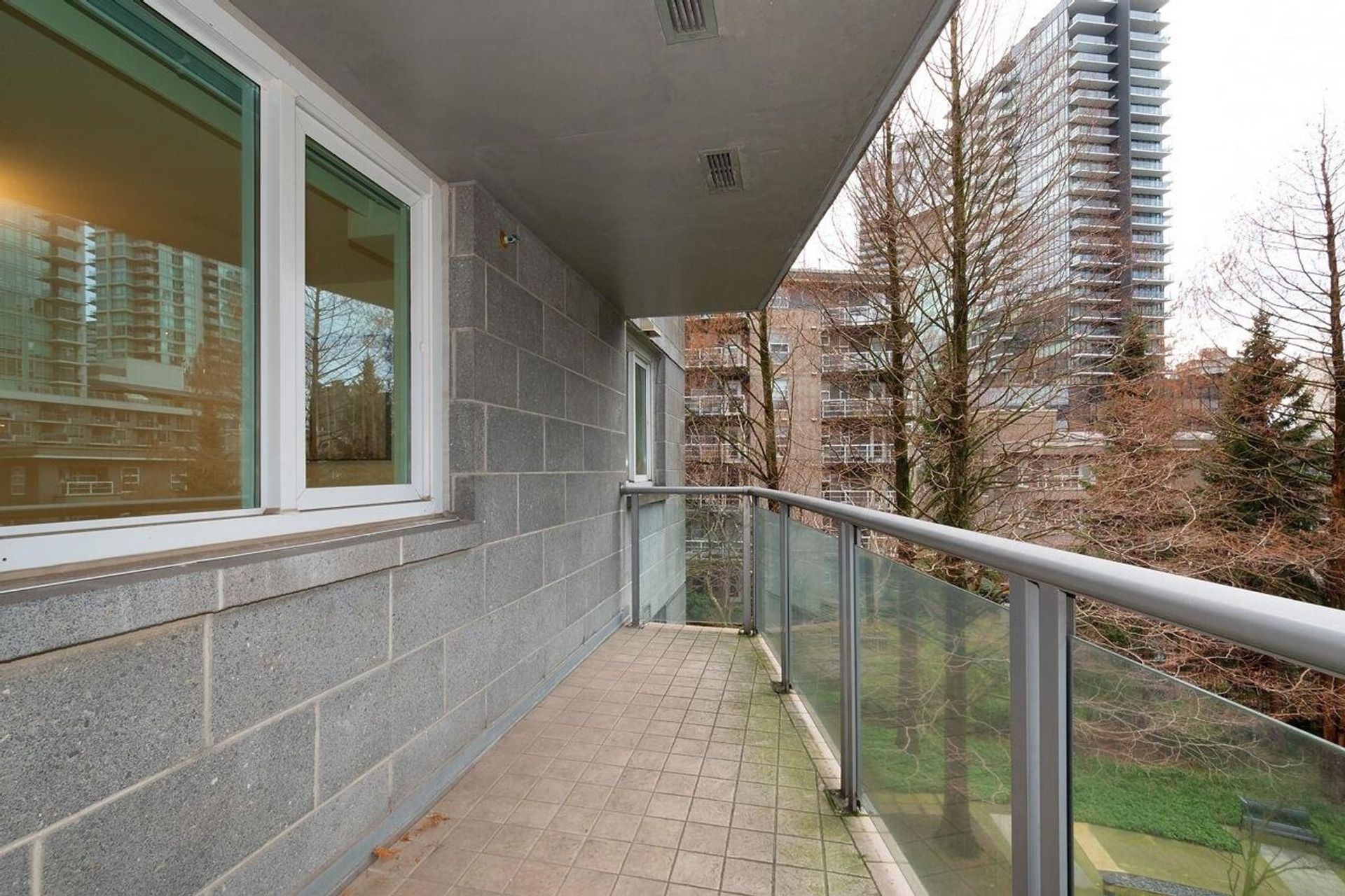 535-nicola-street-coal-harbour-vancouver-west-09