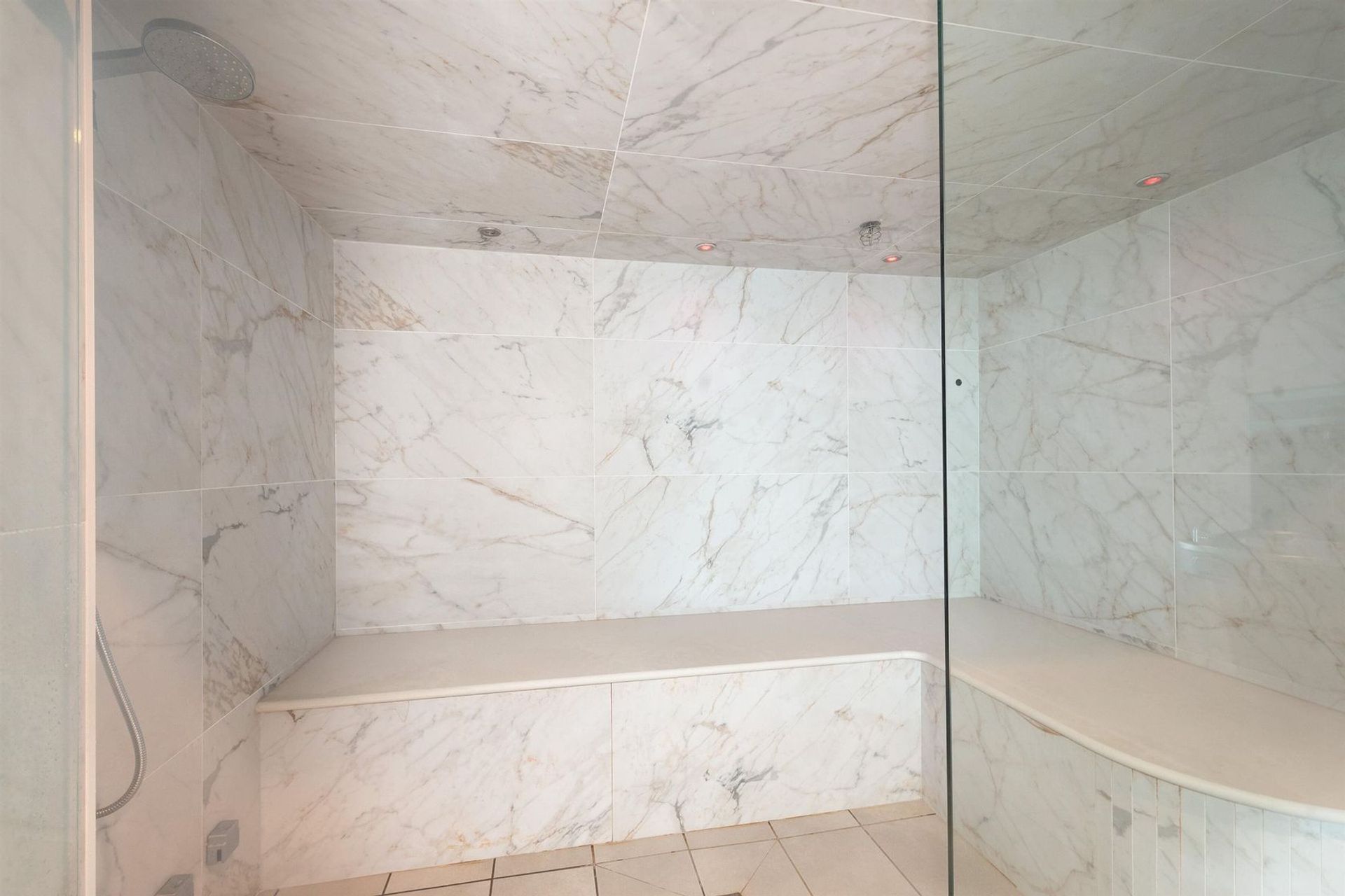 535-nicola-street-coal-harbour-vancouver-west-26