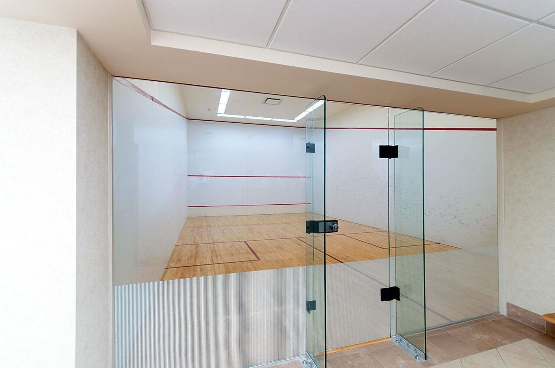 535-nicola-street-coal-harbour-vancouver-west-35