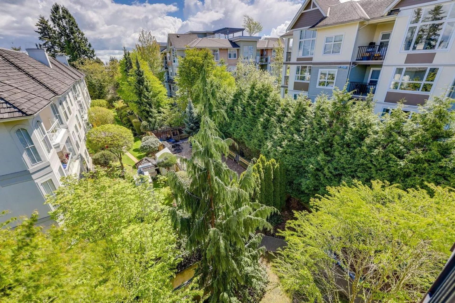 15268-18-avenue-king-george-corridor-south-surrey-white-rock-20