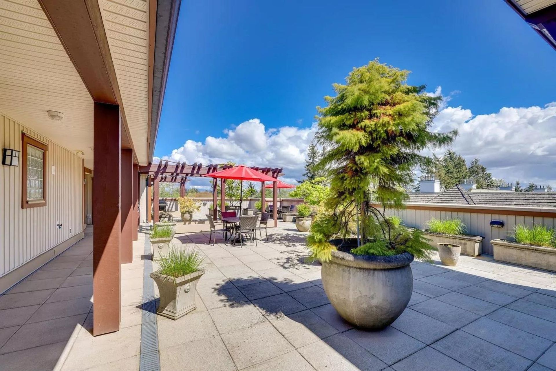 15268-18-avenue-king-george-corridor-south-surrey-white-rock-21