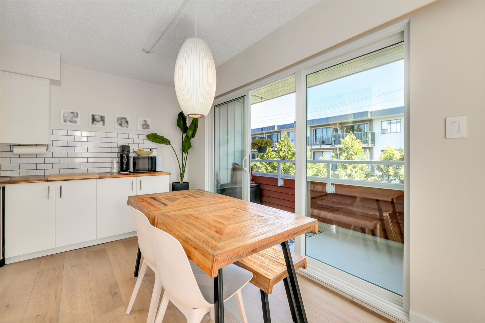 250-w-1st-street-lower-lonsdale-north-vancouver-07