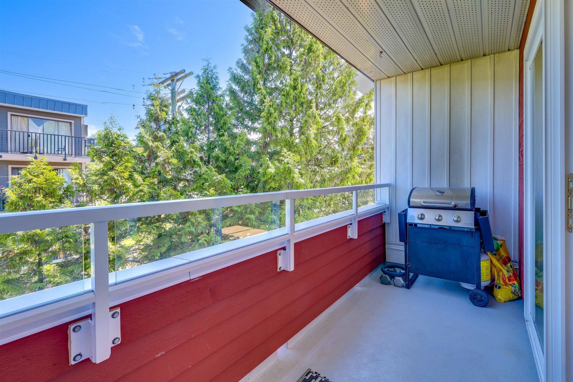 250-w-1st-street-lower-lonsdale-north-vancouver-14