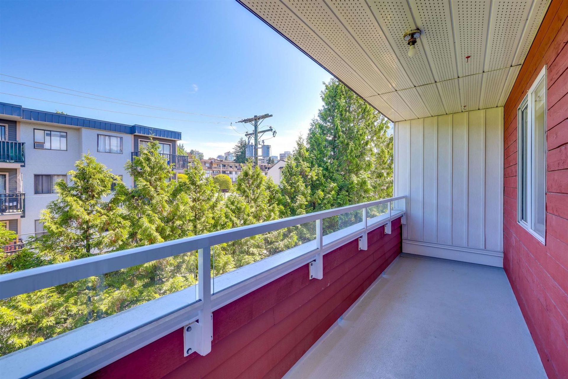 250-w-1st-street-lower-lonsdale-north-vancouver-20