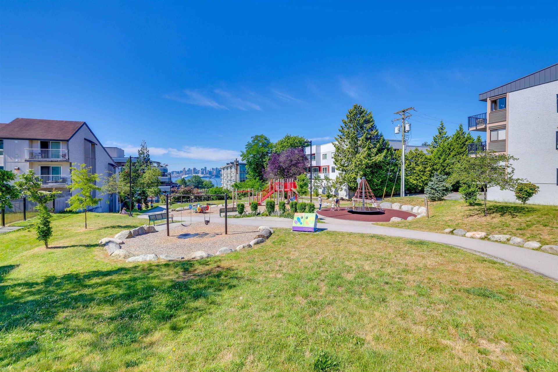 250-w-1st-street-lower-lonsdale-north-vancouver-21
