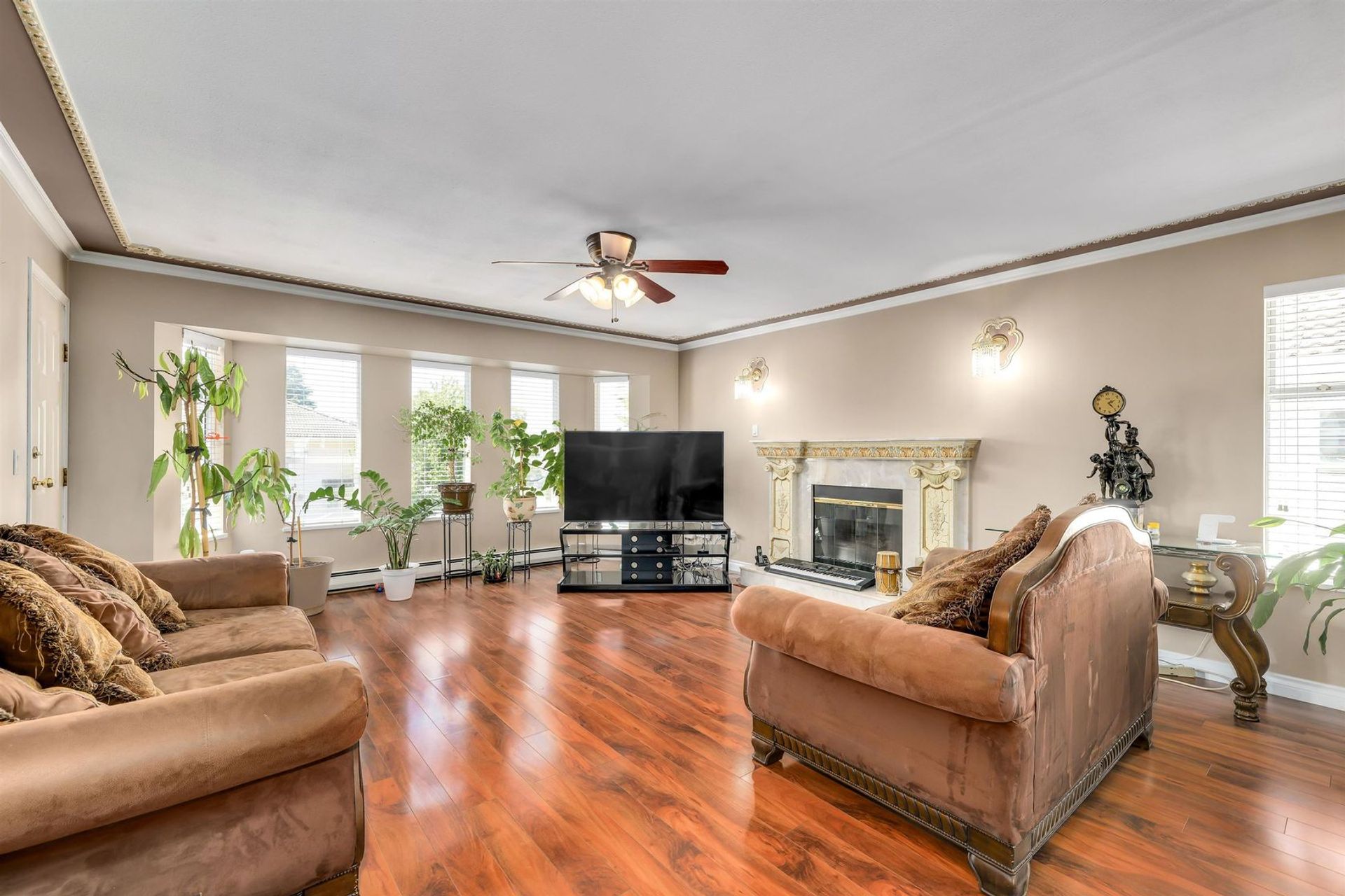 6588-128a-street-west-newton-surrey-05