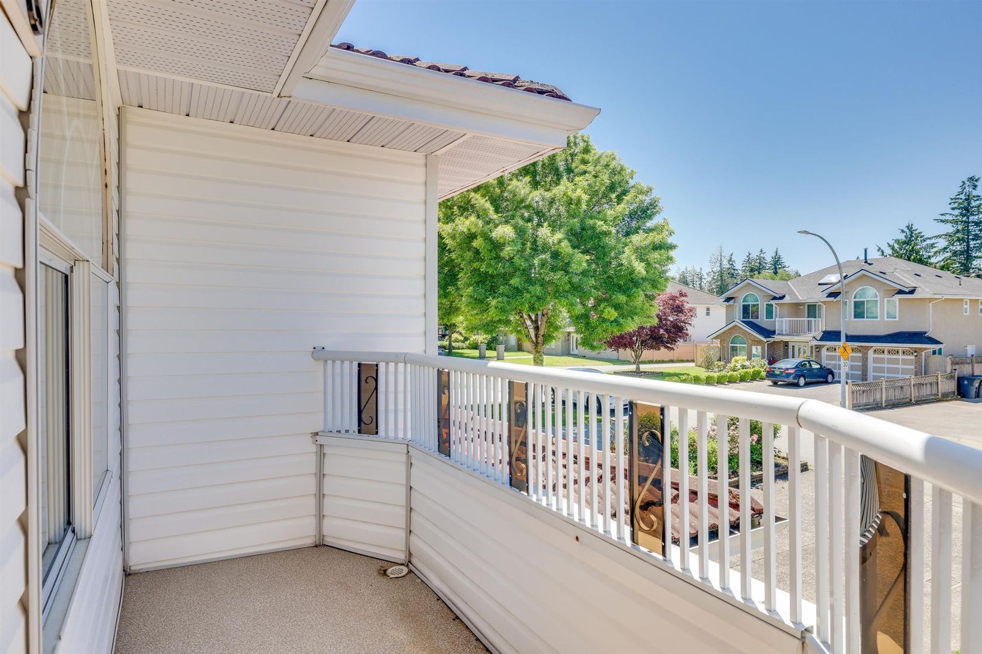 6588-128a-street-west-newton-surrey-10