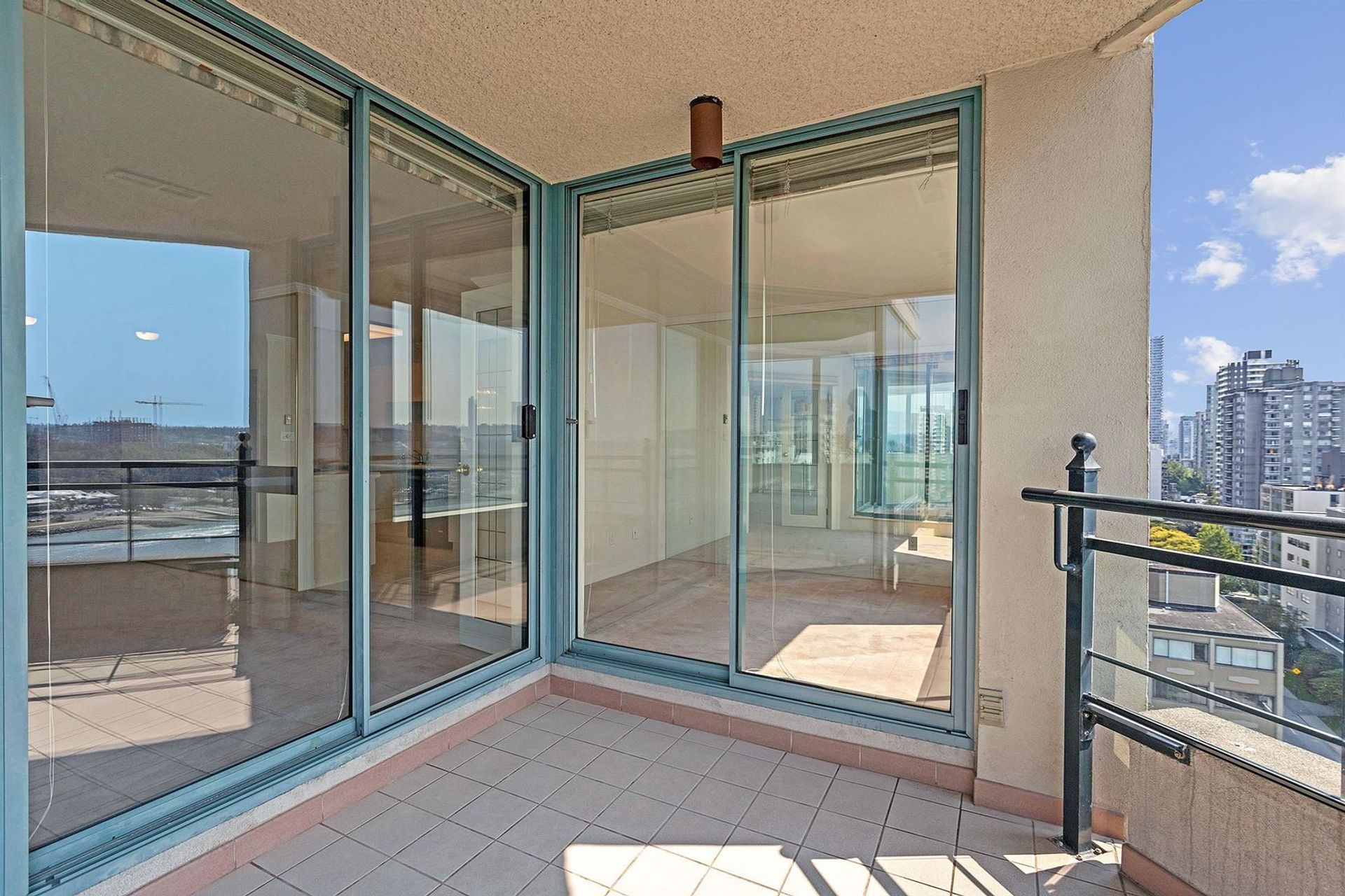 1311-beach-avenue-west-end-vw-vancouver-west-22